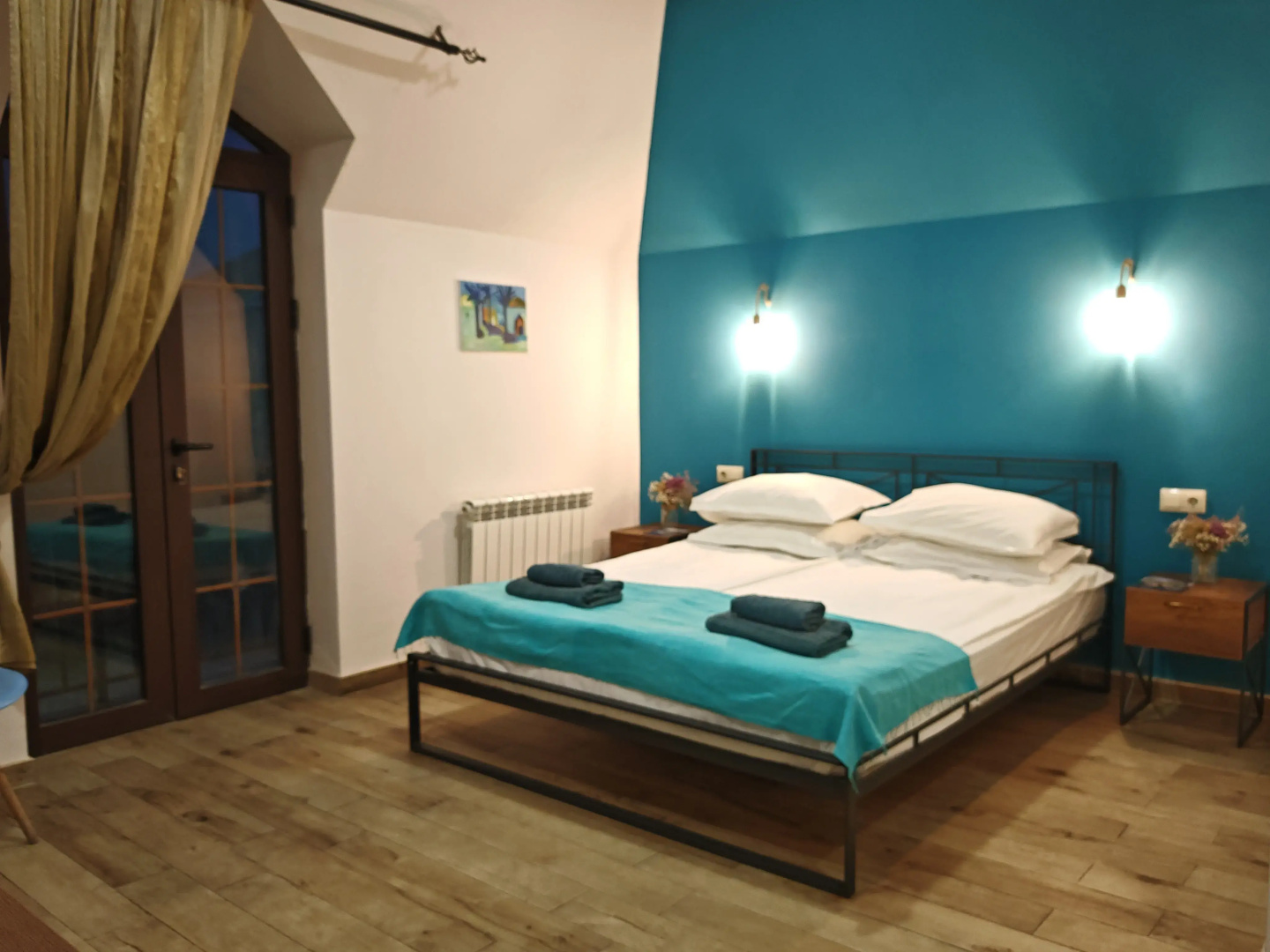 Отель Blur Inn Gallery