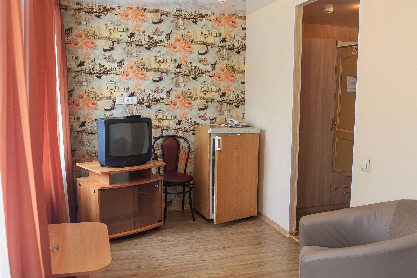 Отель Единство