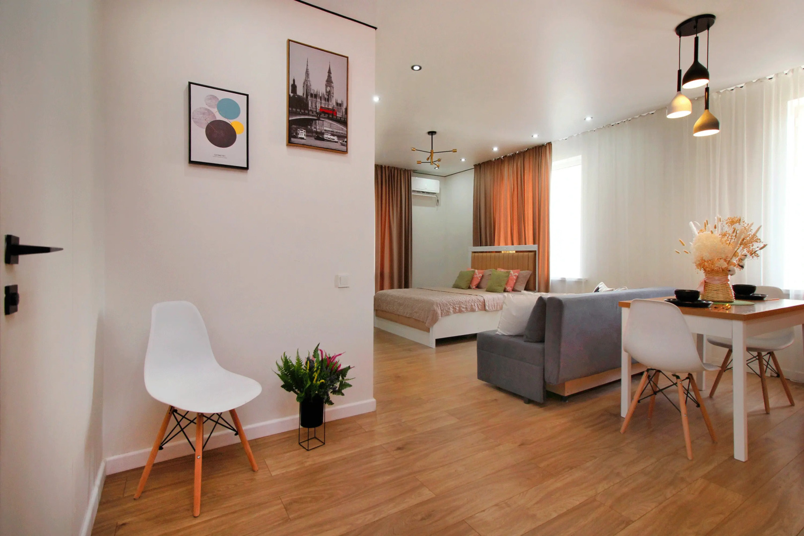 Апартаменты Уютные в центре (37 ауез)