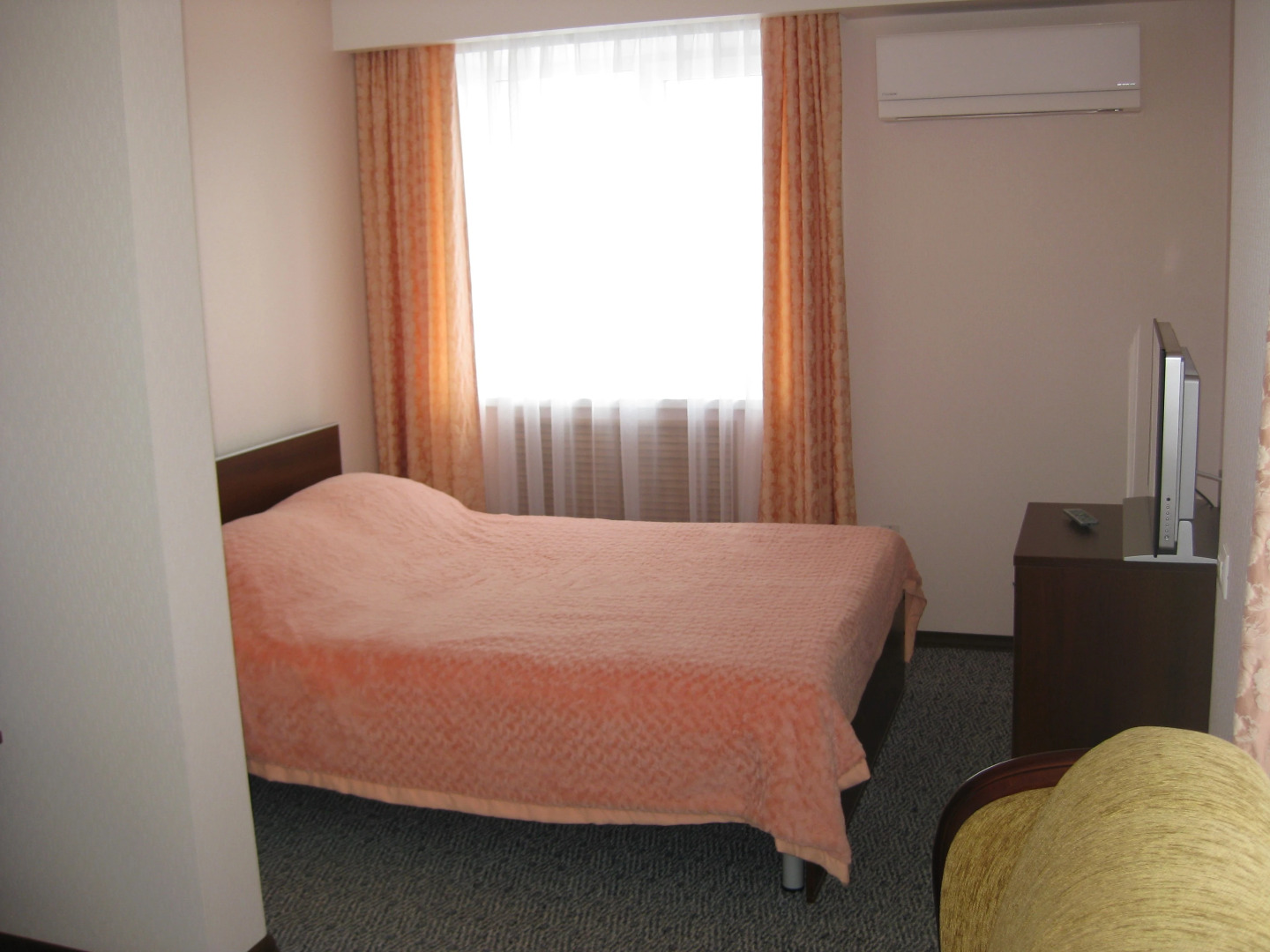 Отель Надежда