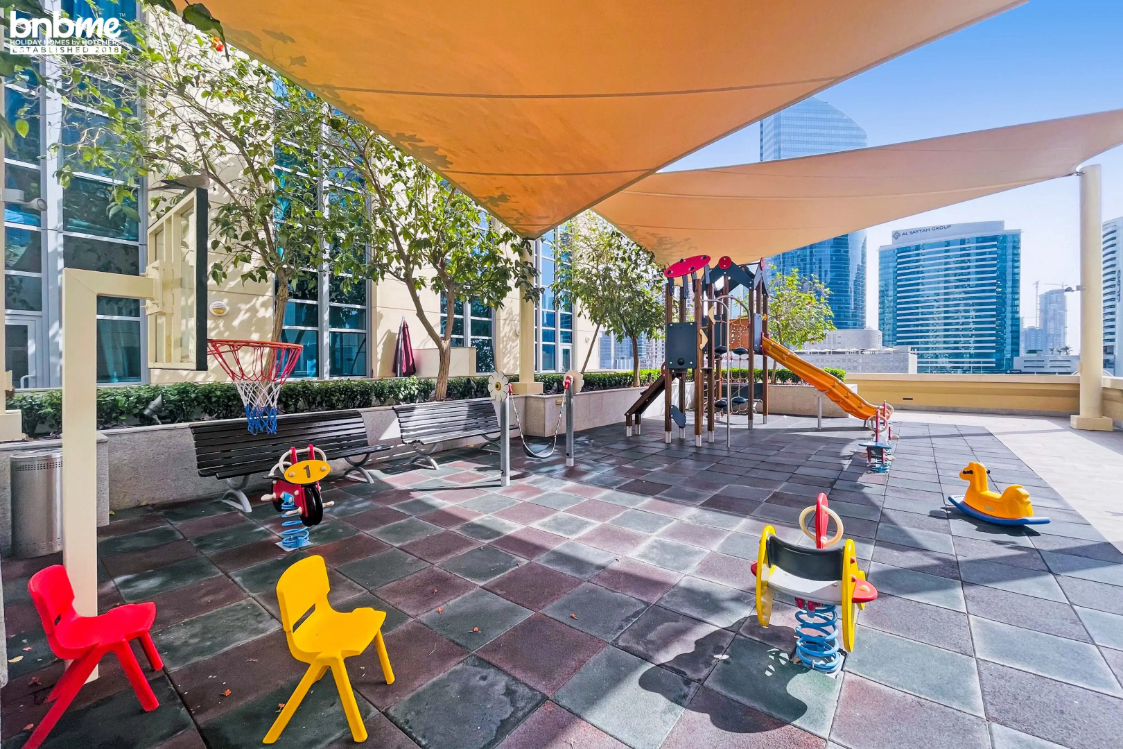 Апартаменты Bnbme Claren Tower Studio