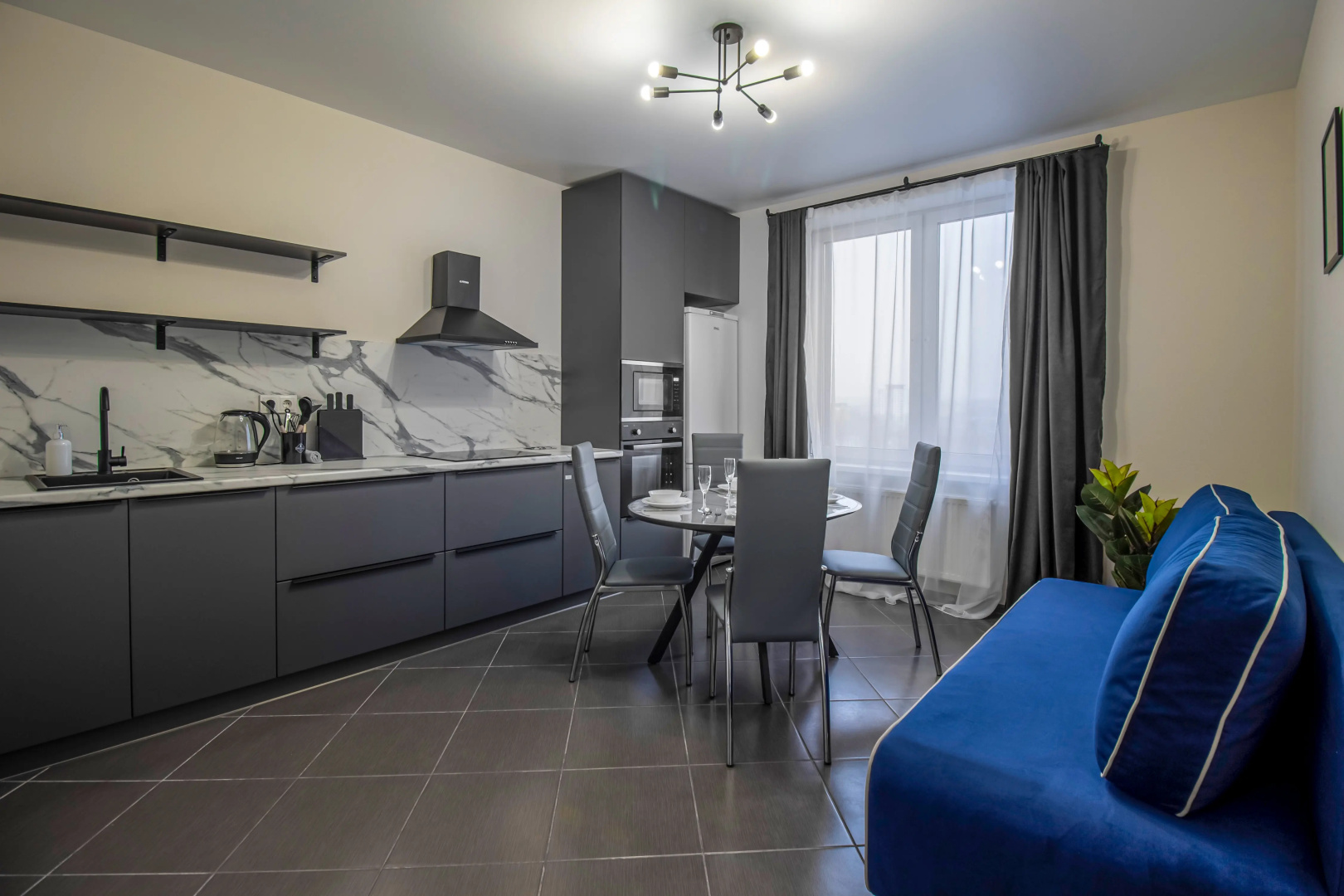 Апартаменты Vegas Apartments на Хохлова 7