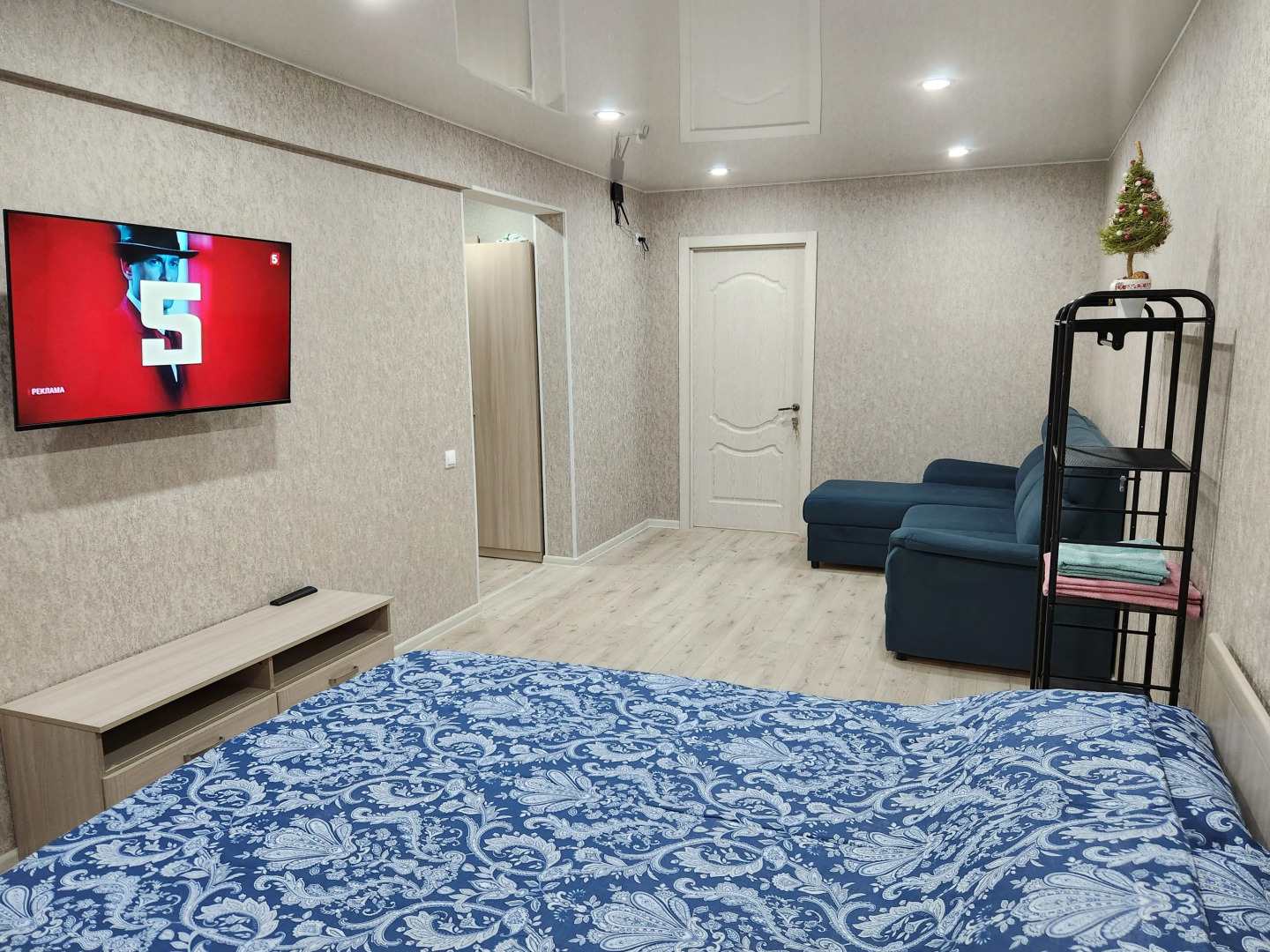 Квартира двухкомнатная в центре Великого Новгорода