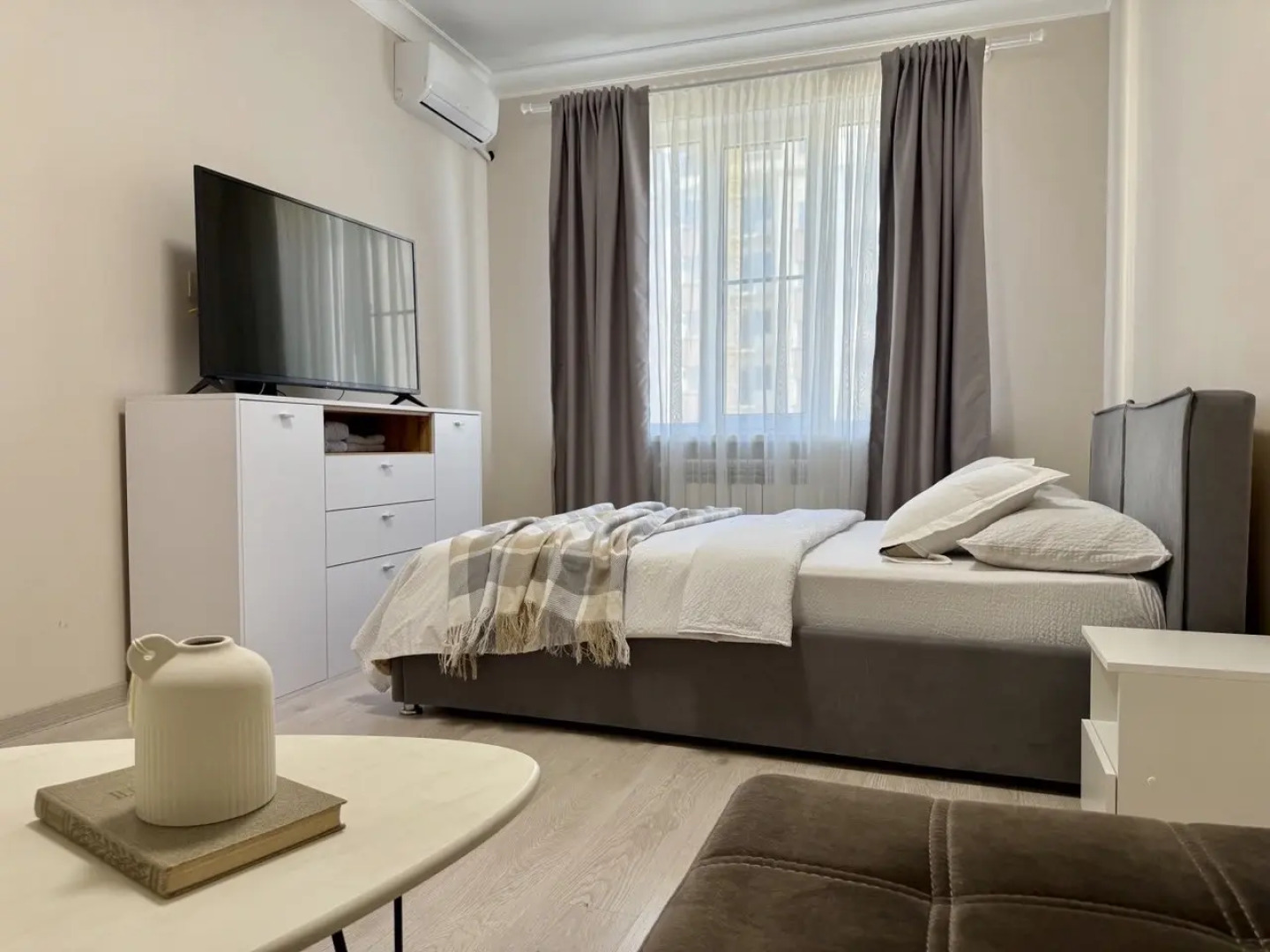 Апартаменты Просторная и Уютная на ул. Ахмад Хаджи Кадырова 128