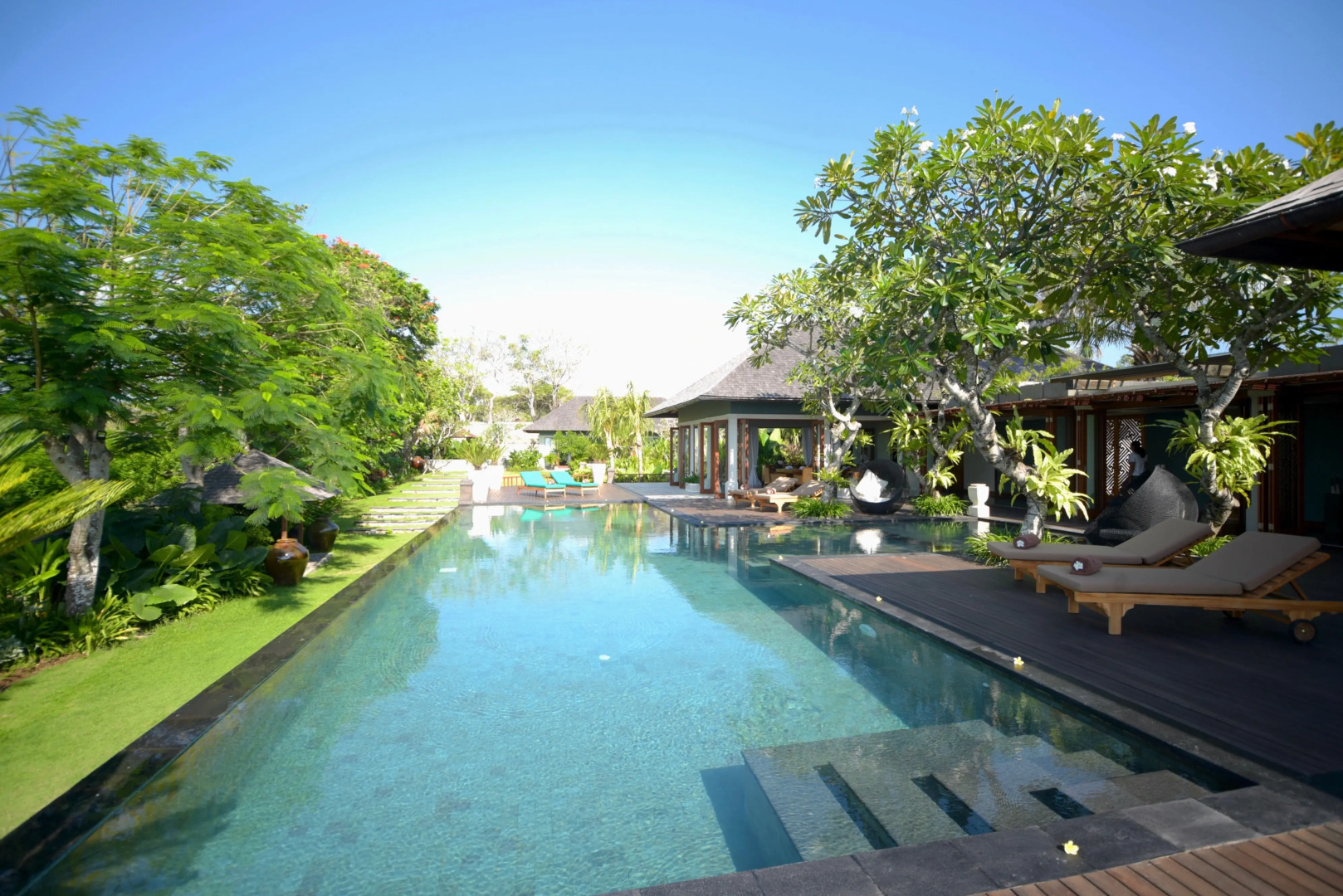 Комплекс The Shanti Residence