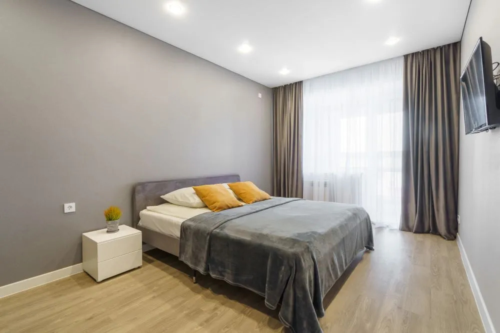 Апартаменты GOOD NIGHT на Левитана 5