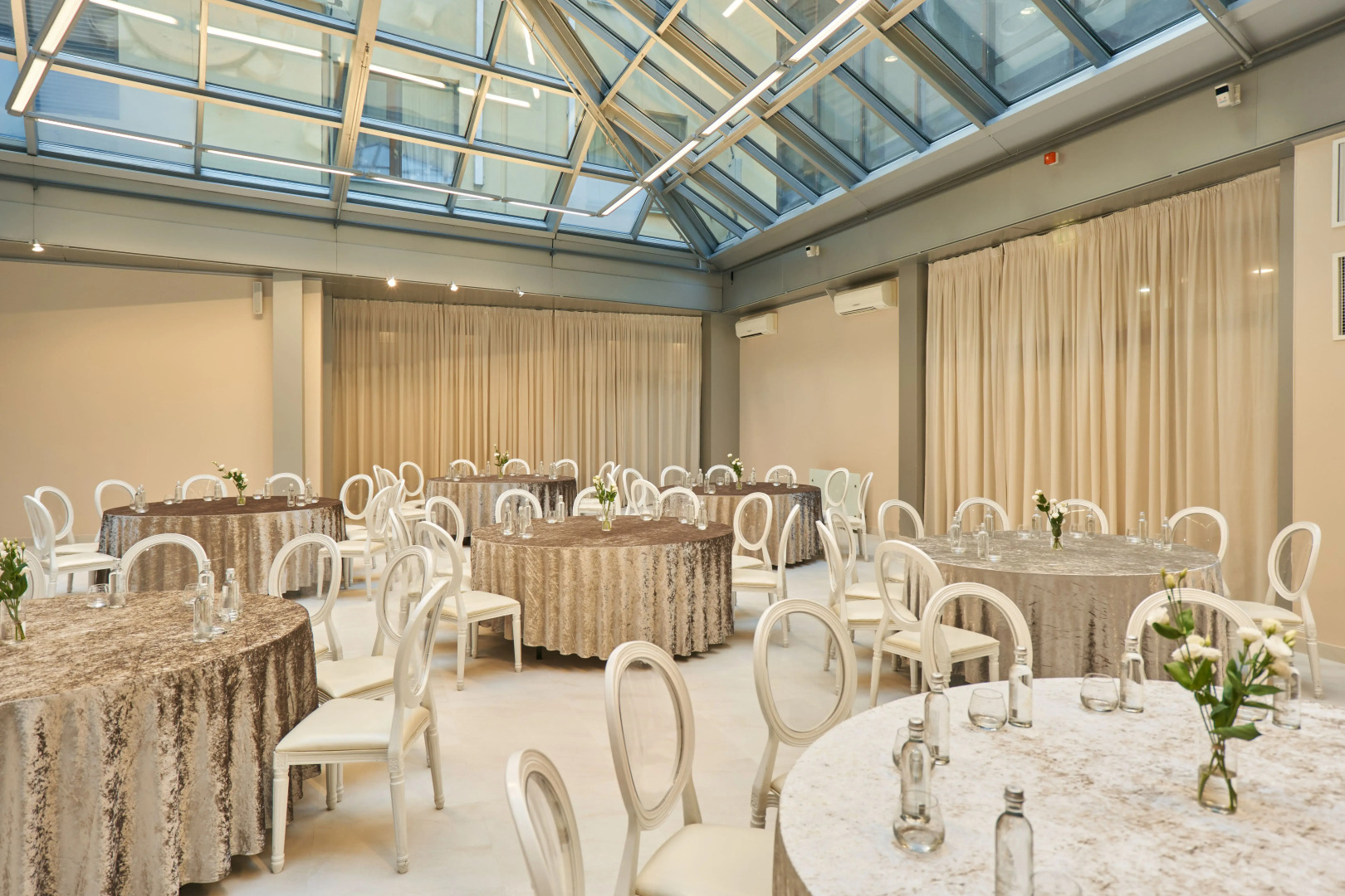 Отель River Palace