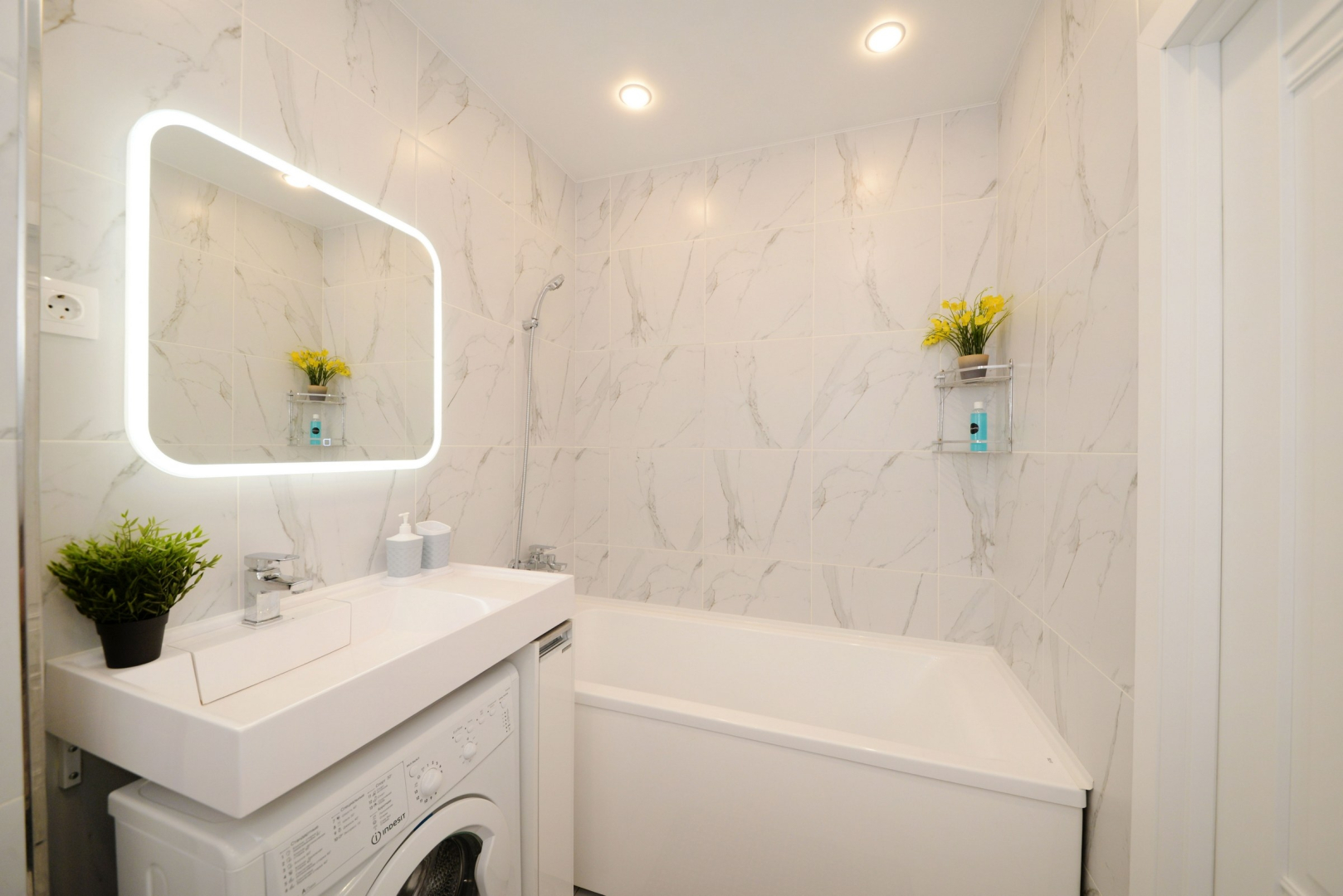 Квартира красивая рядом с ЖД вокзалом  ЖК Машков