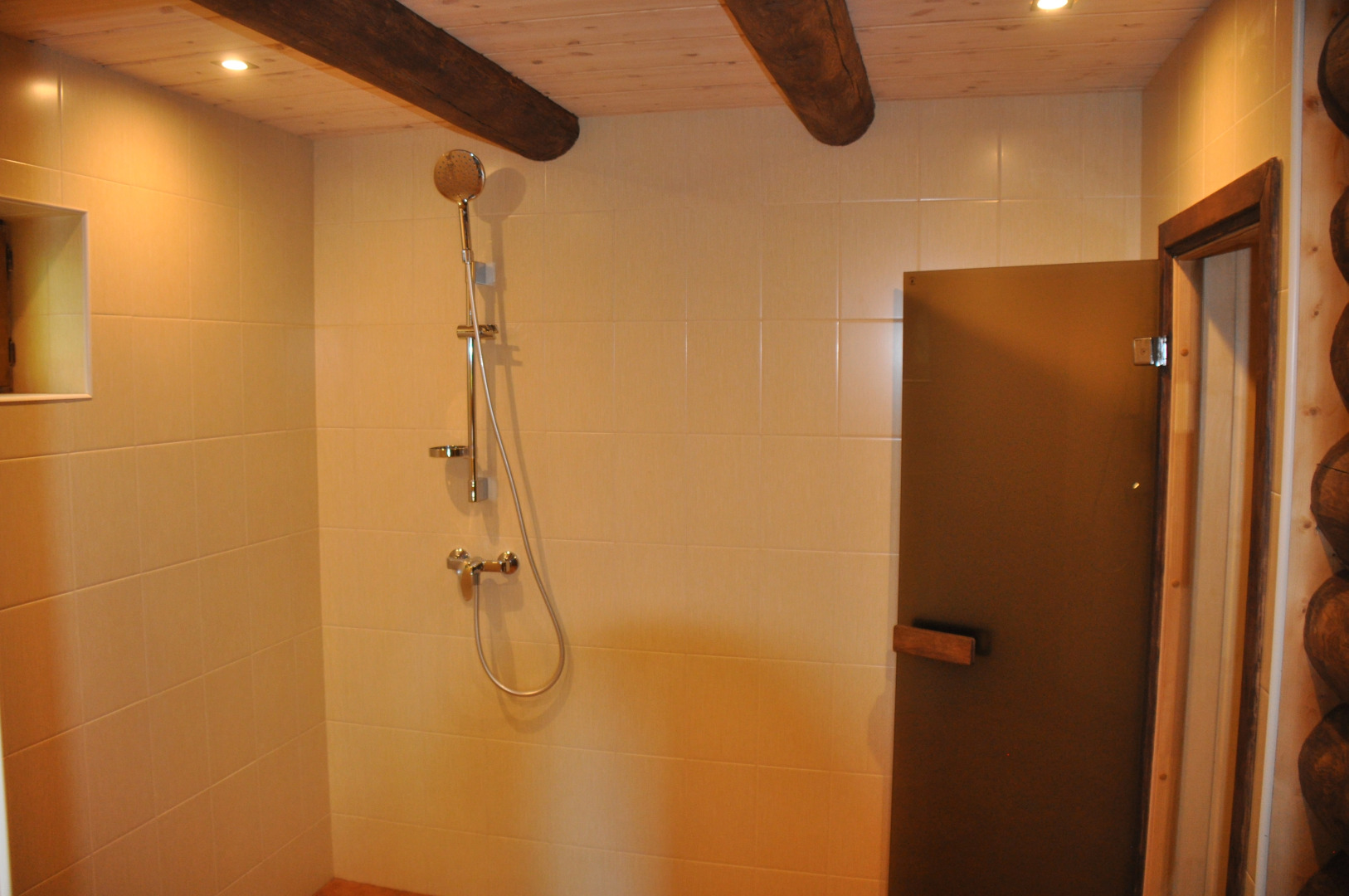 База отдыха Яркое