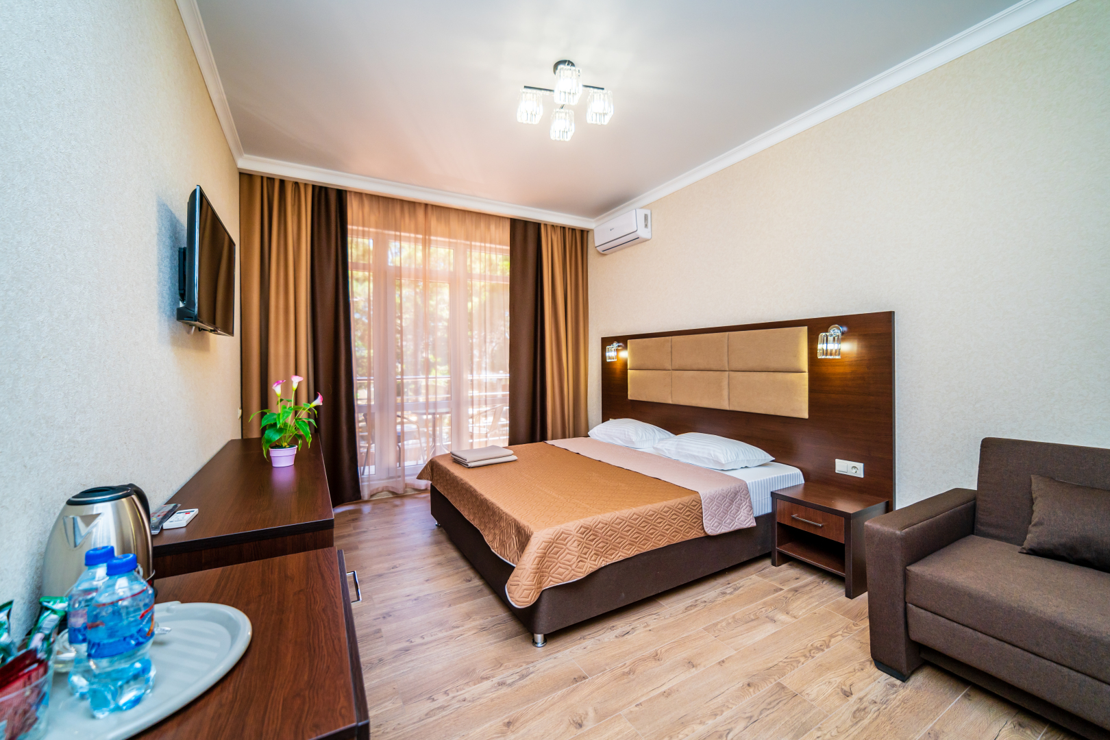 Отель Анжелика