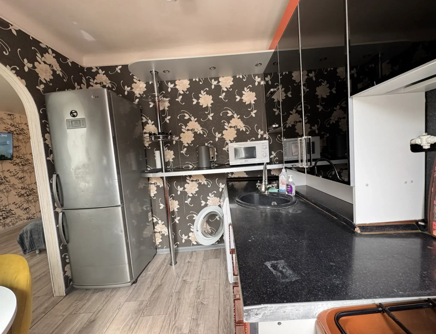 Квартира Около Ж/д Вокзала Белгород Славы 7Б