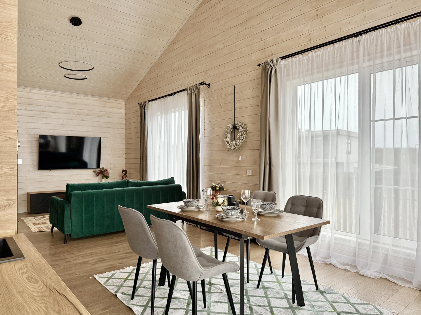 Частный дом Частный уютный дом от Sheluha House