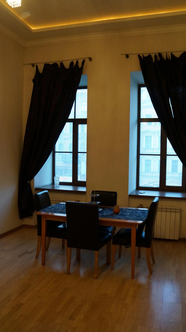 Квартира Nevskiy 77