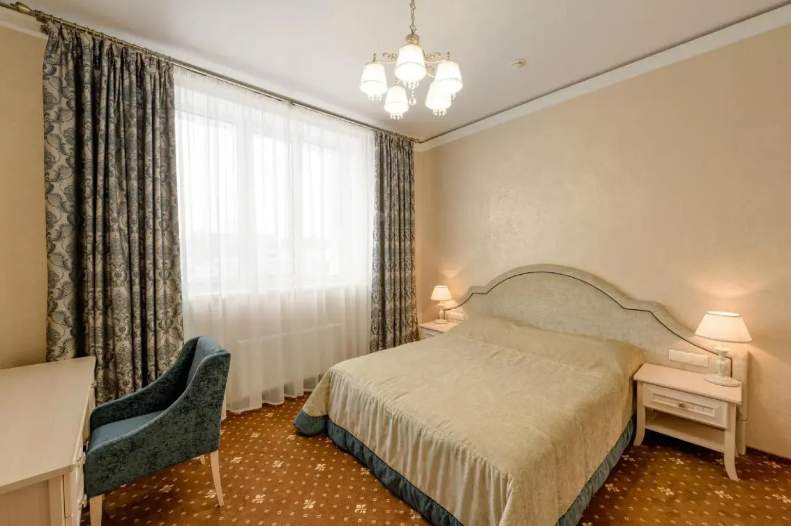 Отель Аквамарин