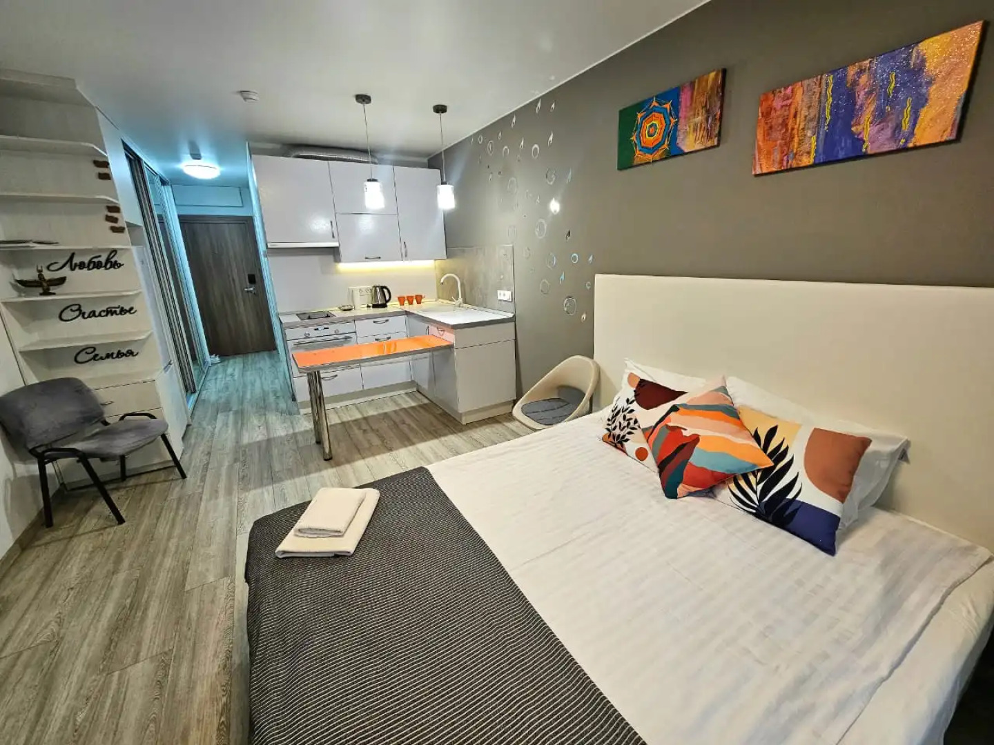 Апартаменты у Метро Бухарестская