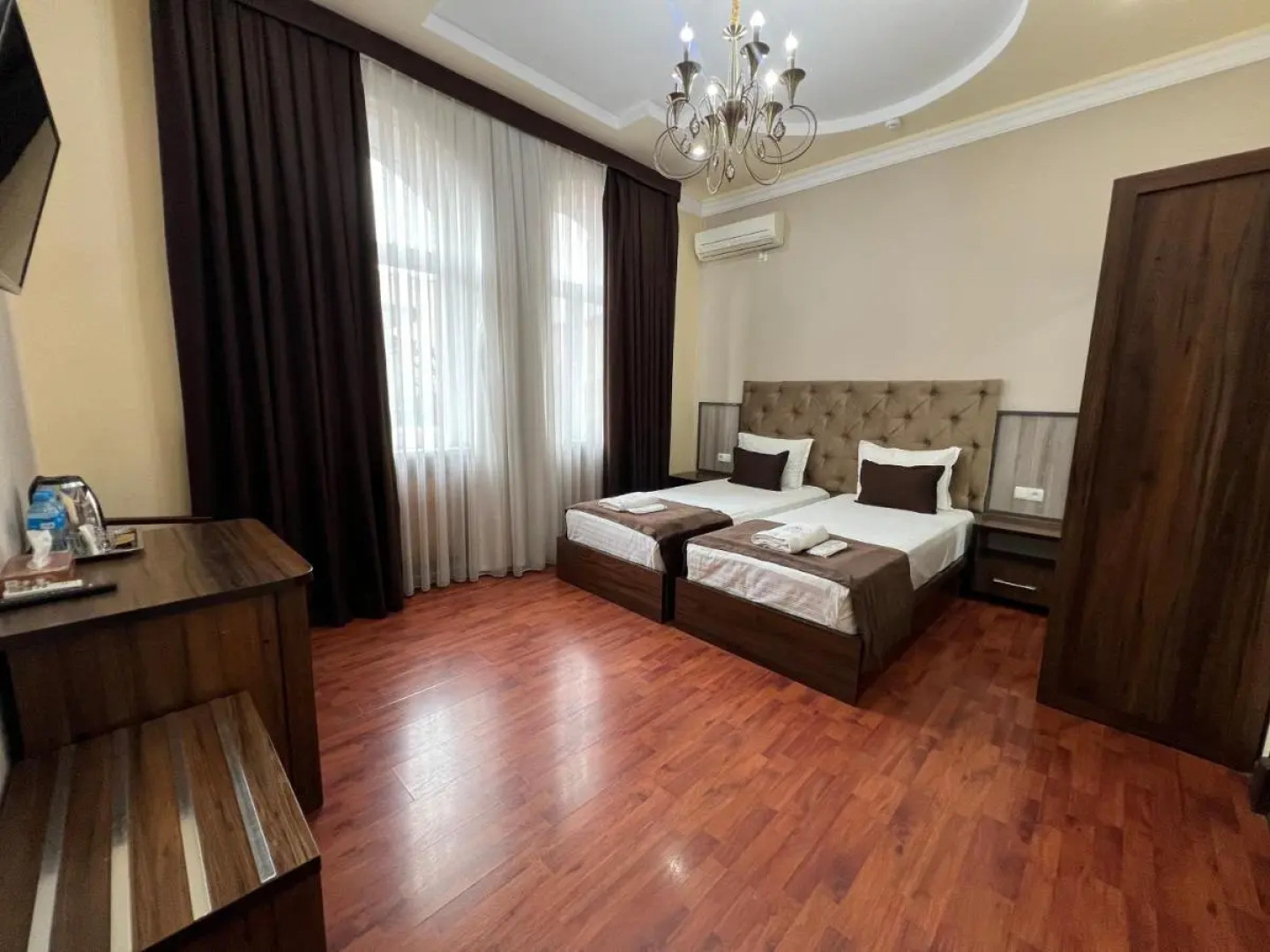 Отель Art Elite