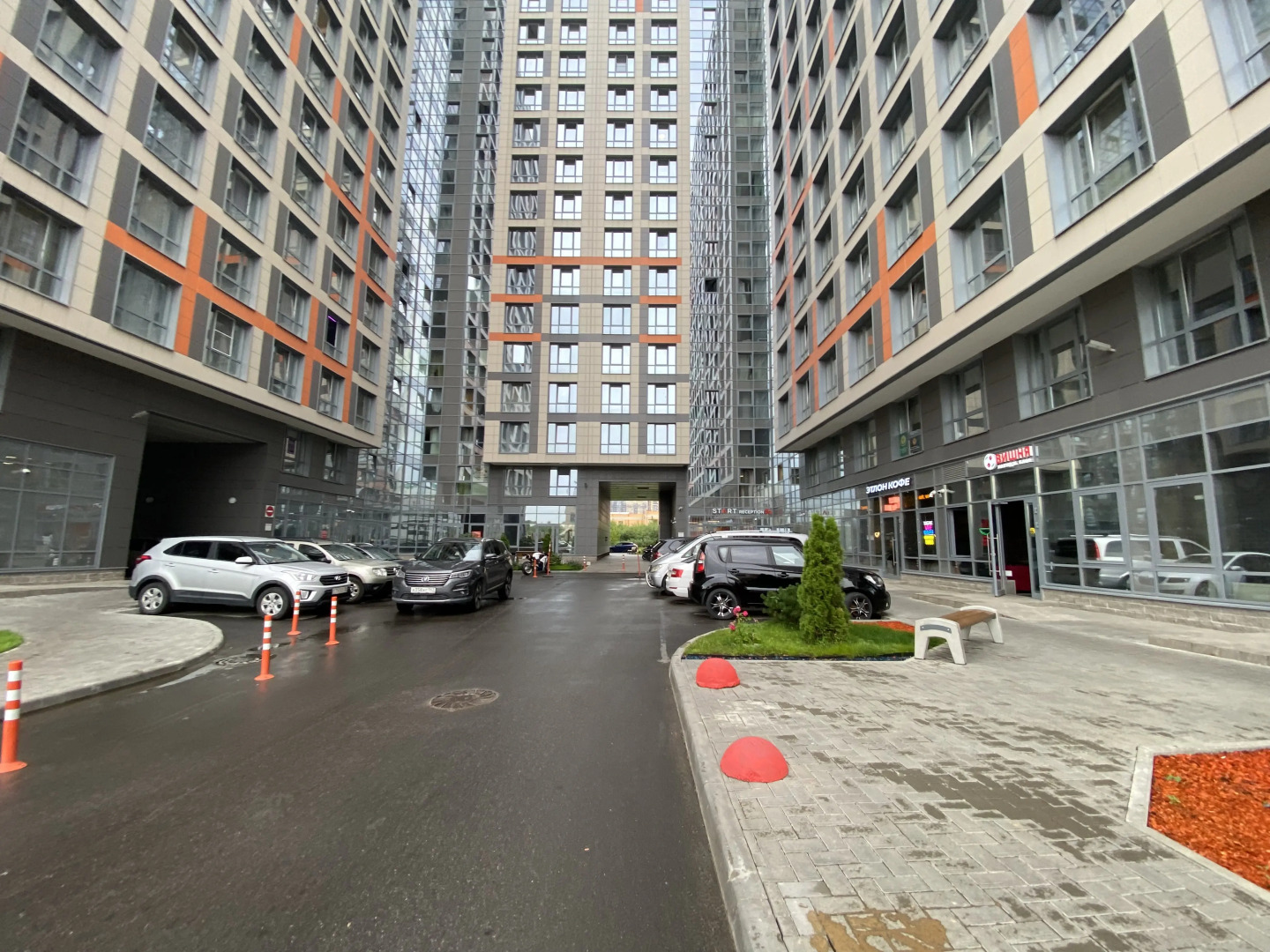 Квартира Уютная Светлая Студия в 8 минутах от метро Парнас