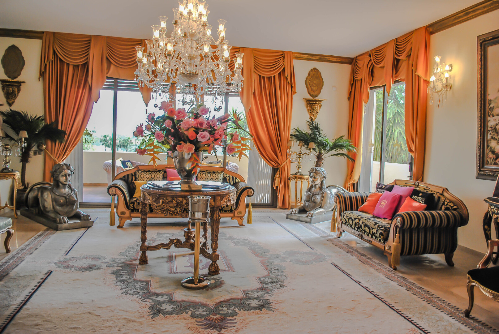 Вилла Royal Roman Empire