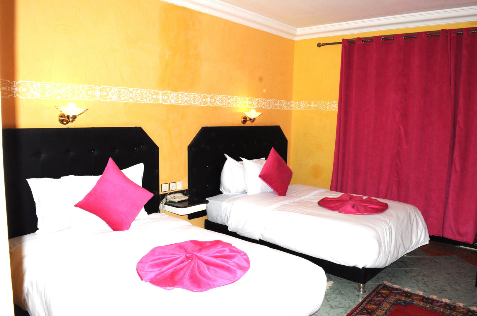 Отель ERFOUD PALACE