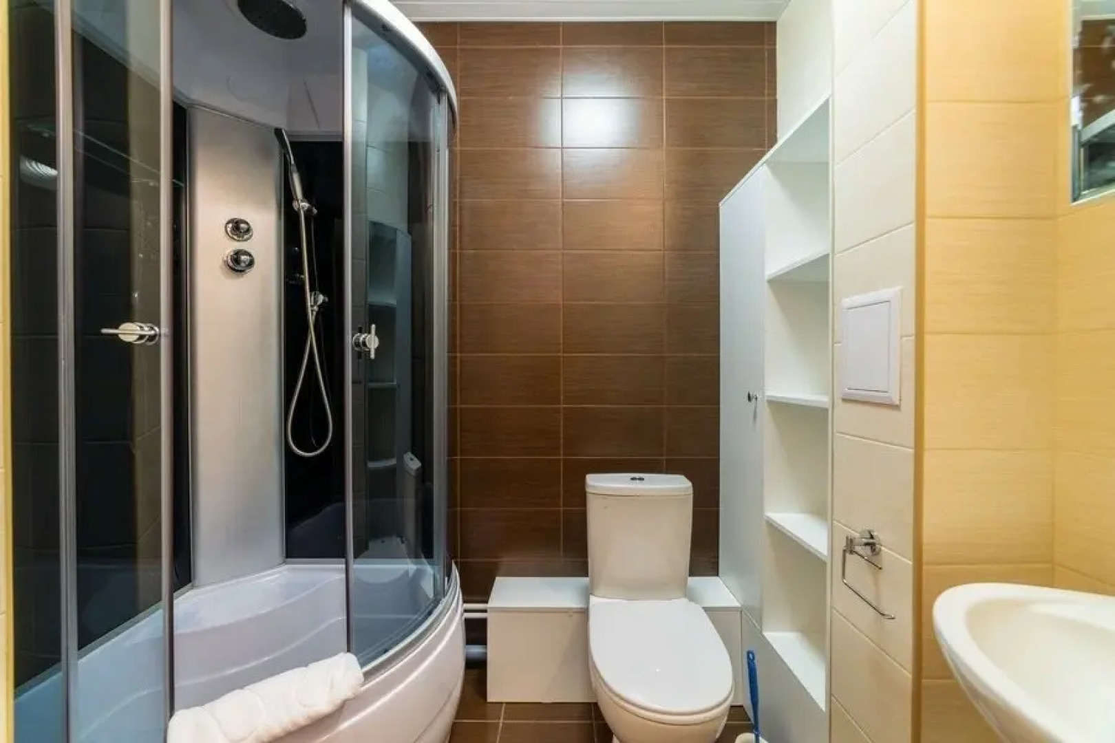 Апарт-отель Salut Rent