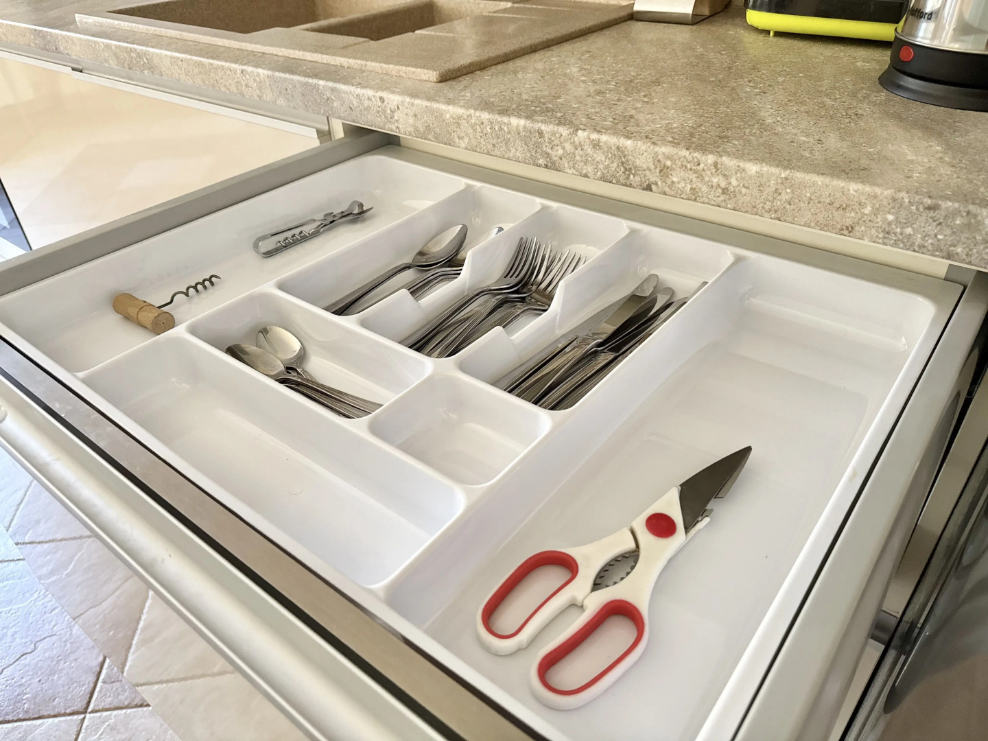 Апартаменты Chill Pill центр самозаселение 24/7-1