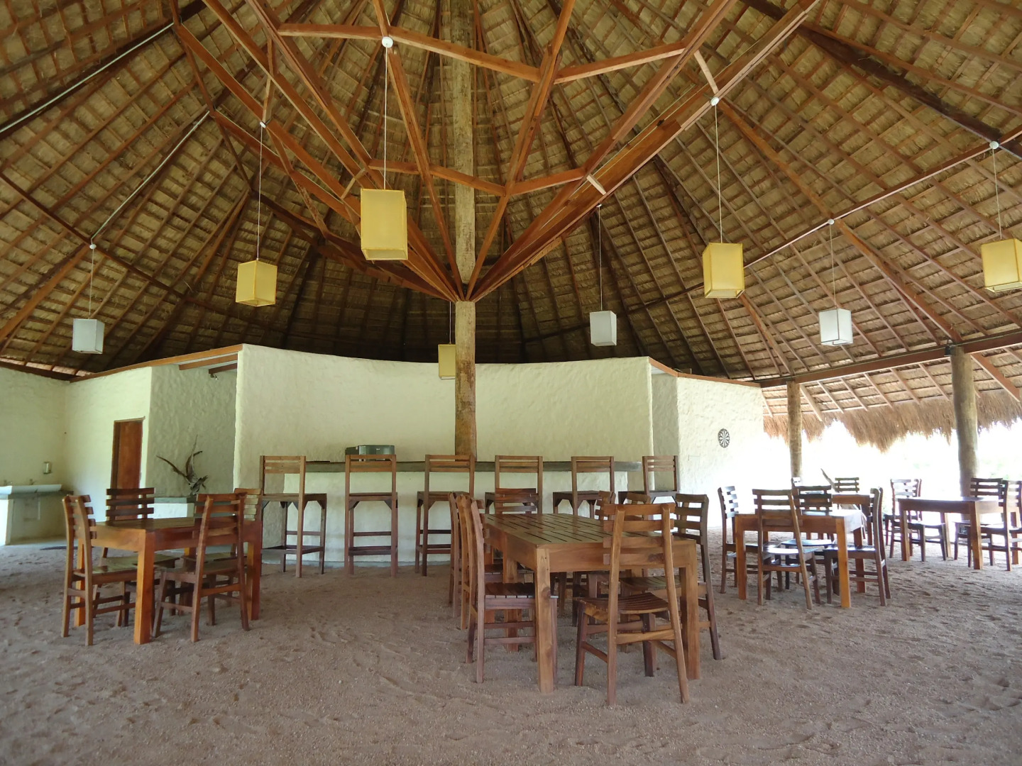 Отель Giman Free Beach Resort