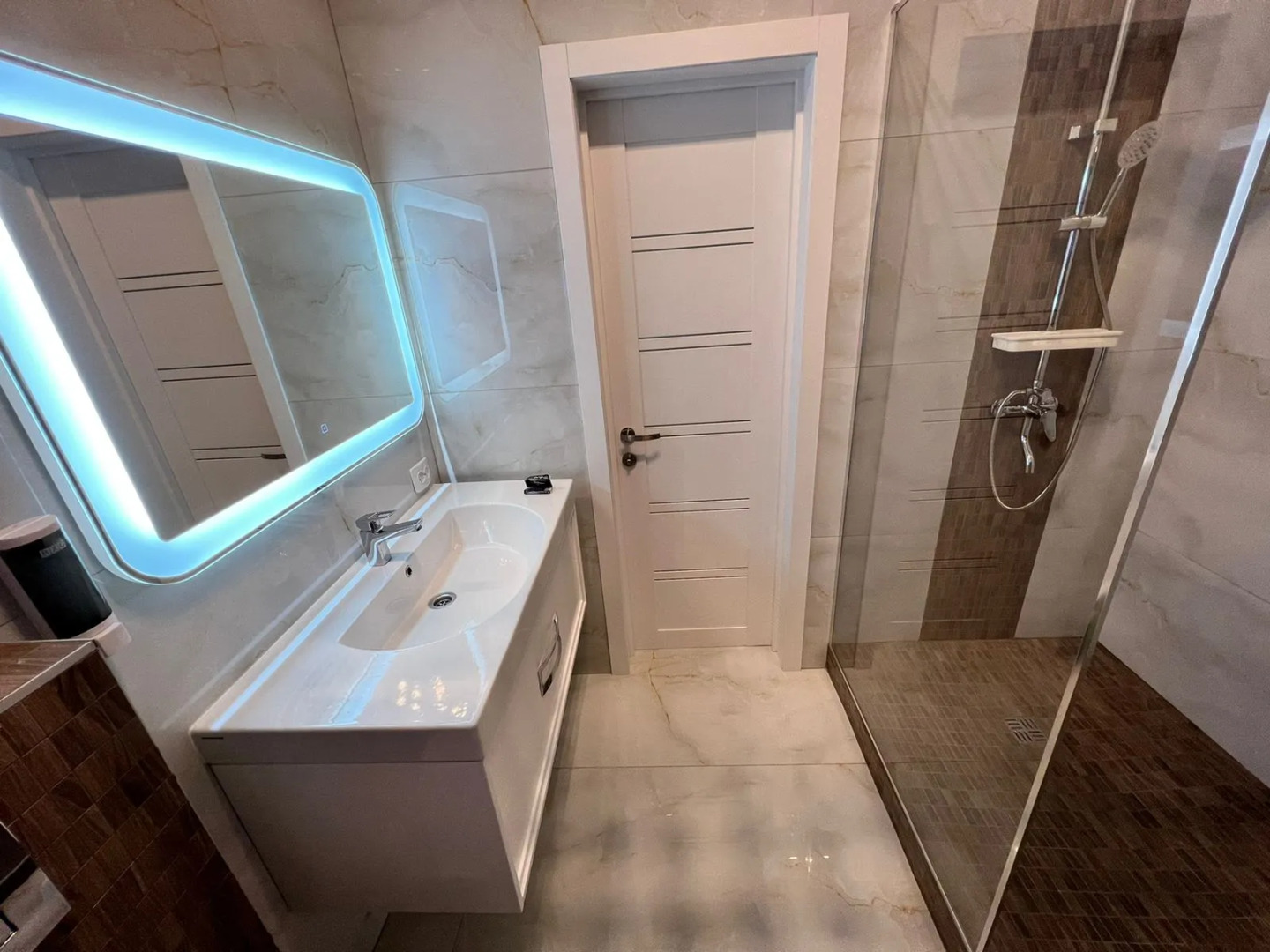 Апартаменты 70кв. метров в центре города