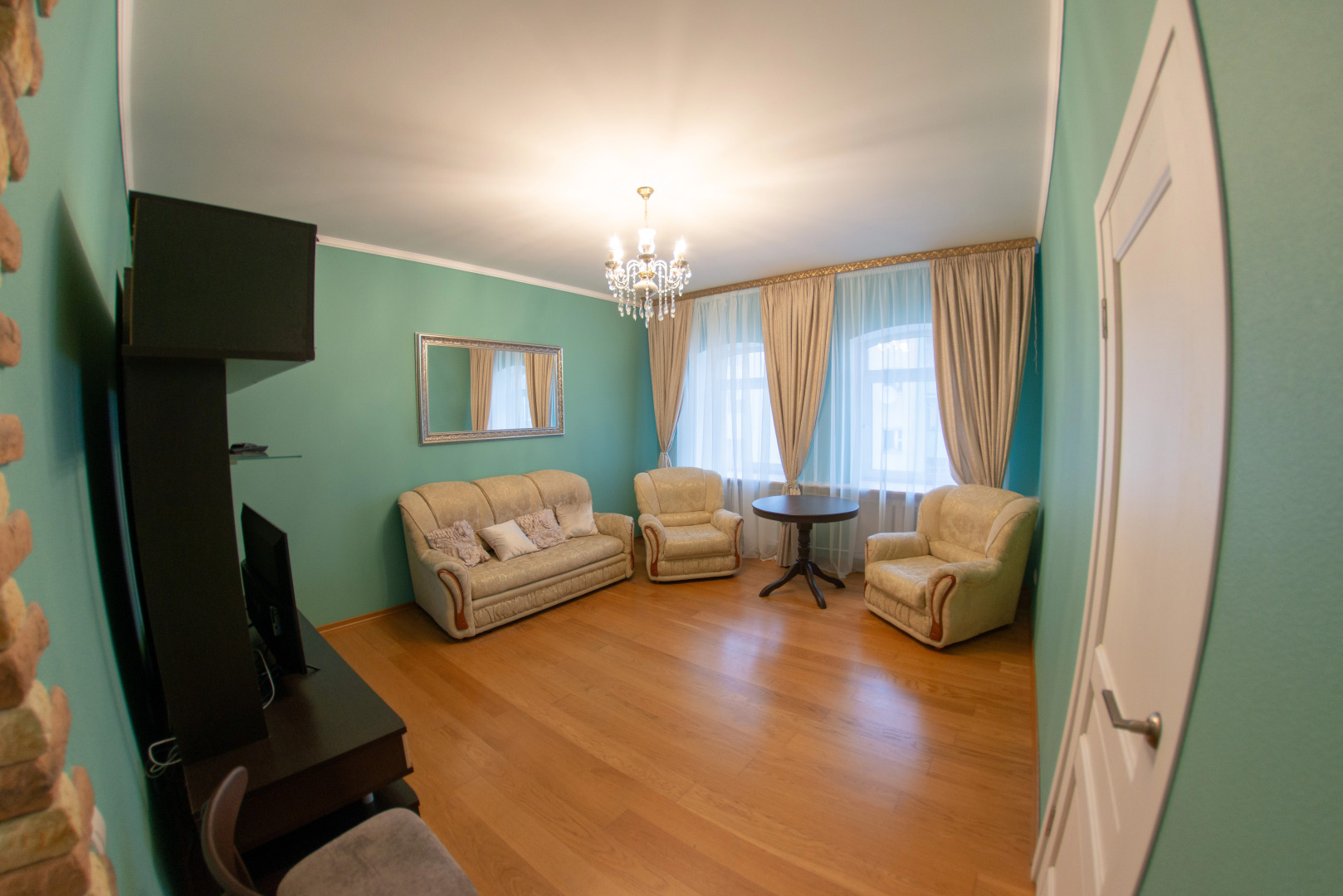 Апартаменты Исторические с Камином