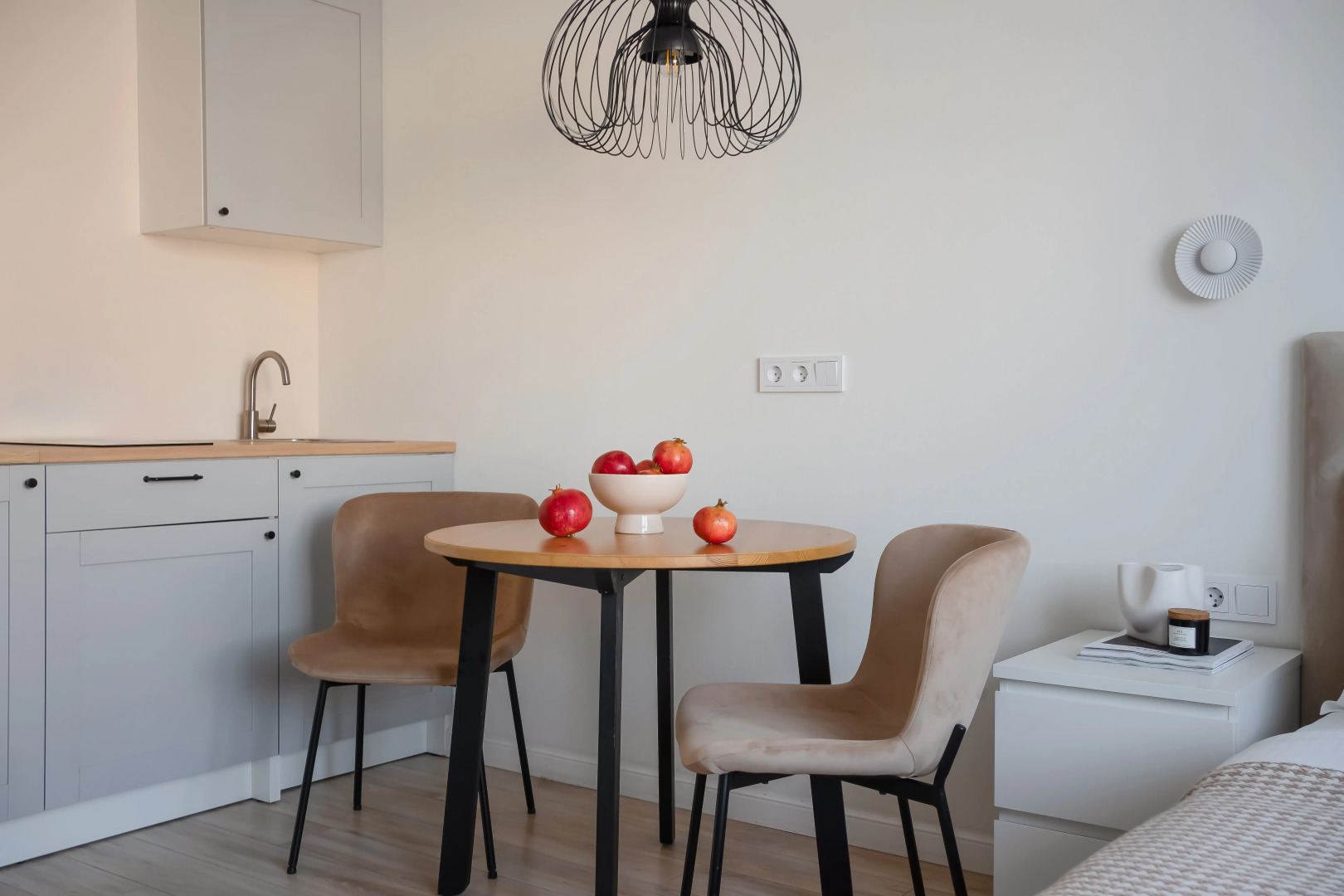 Апартаменты Pavlov Бежевая