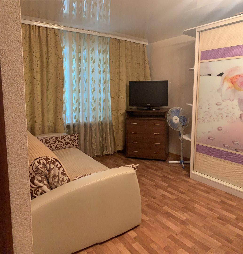 Апартаменты квартира в центре Тюмени