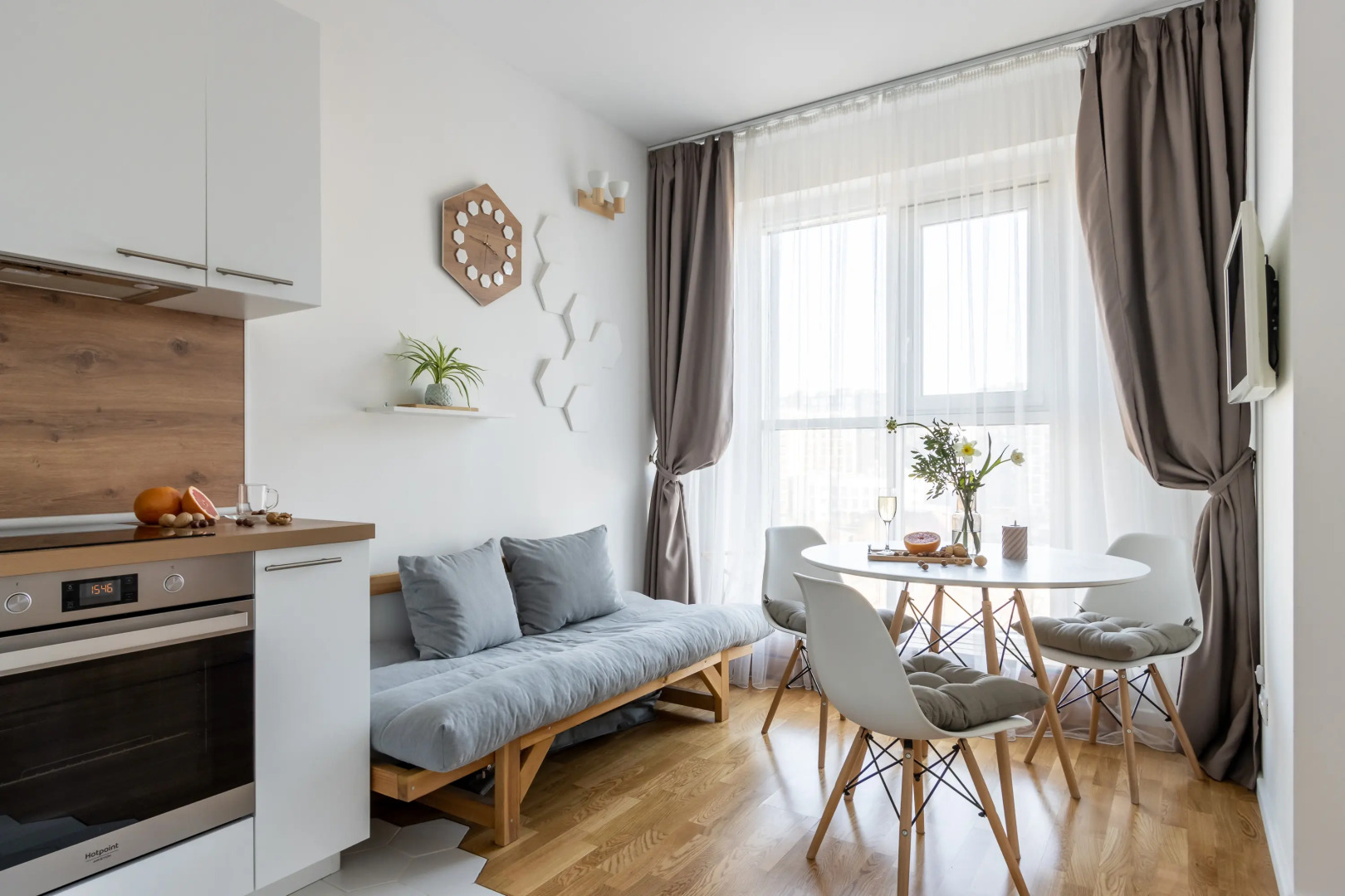 Квартира Geometry of light