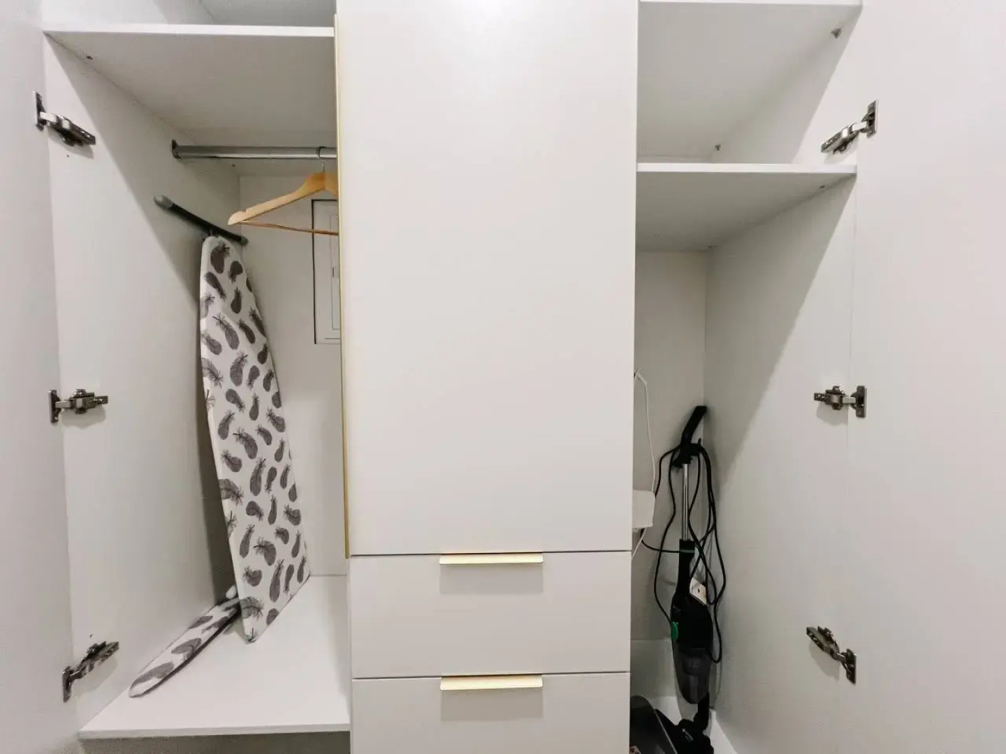 Квартира Aparts Дизайн-студия в центре с ж/д вокзалом