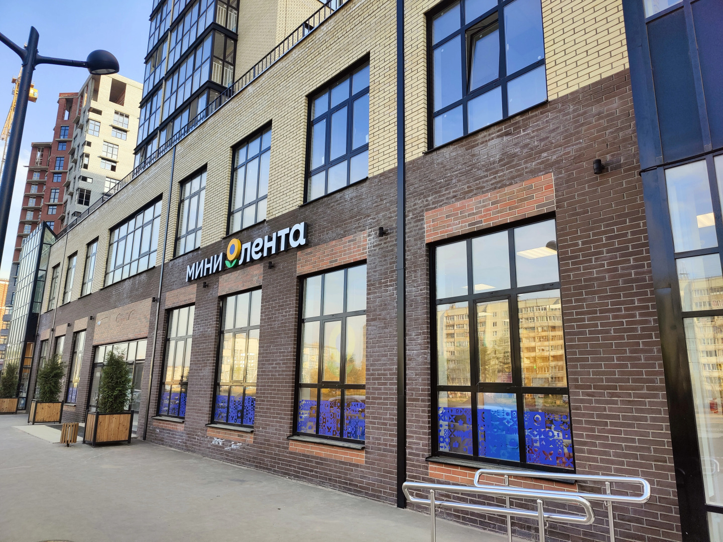 Апартаменты на улице Лемешева 10