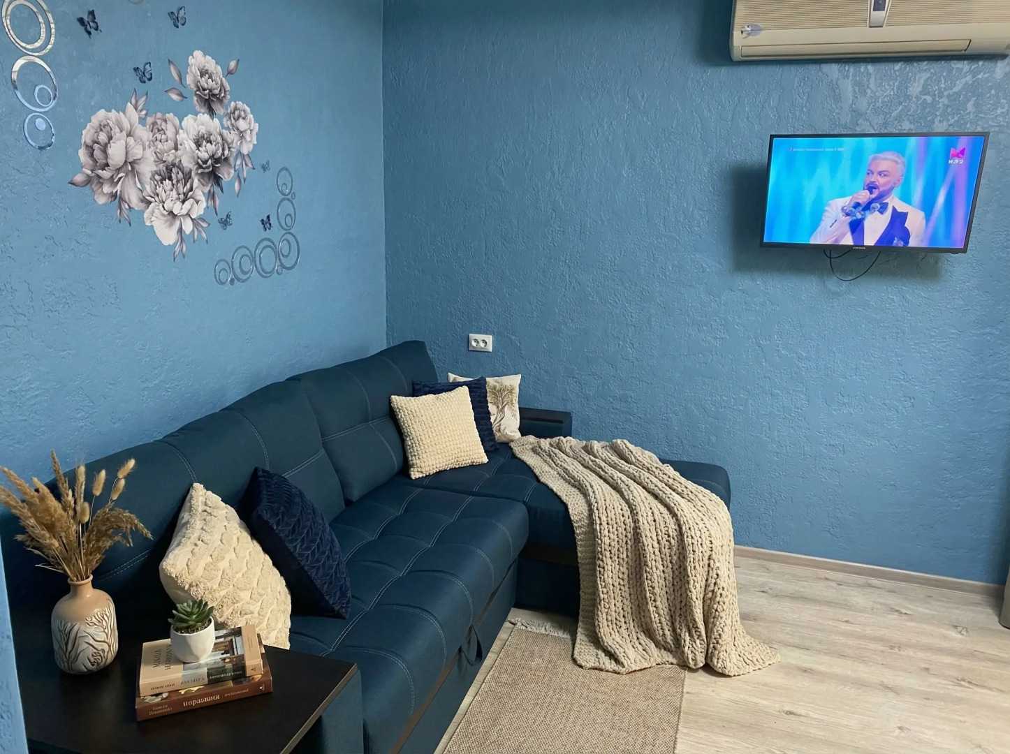 Квартира Апартаменты VLG