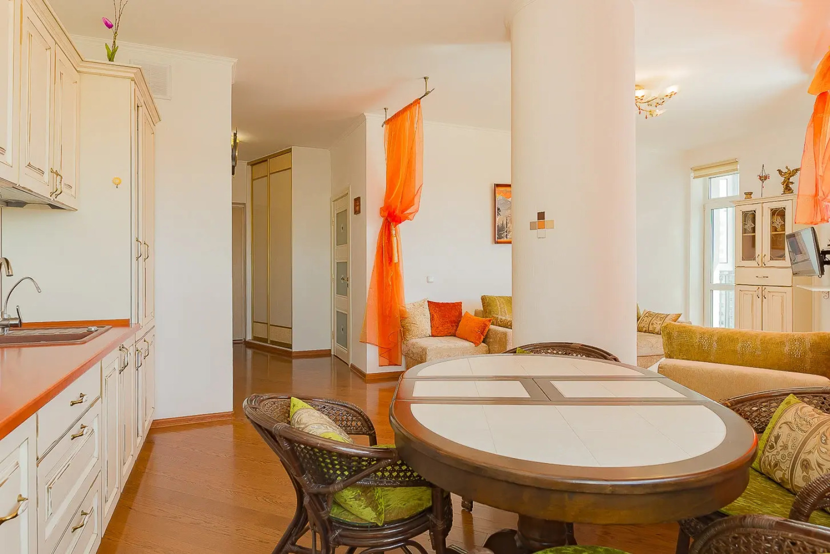 Апартаменты на Неманской