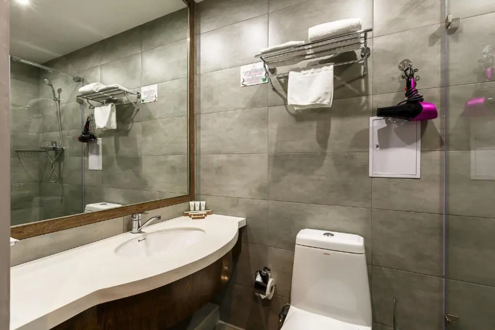 Отель Renion Hills Almaty