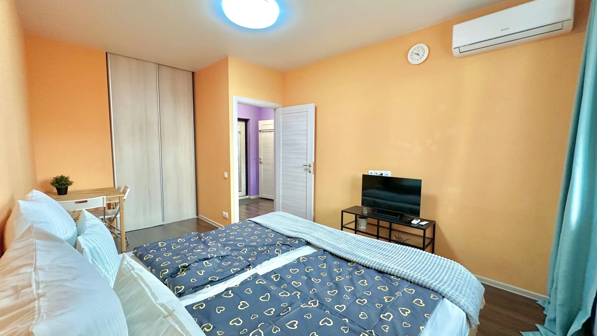 Апартаменты Истоман 2+2 в спальном районе