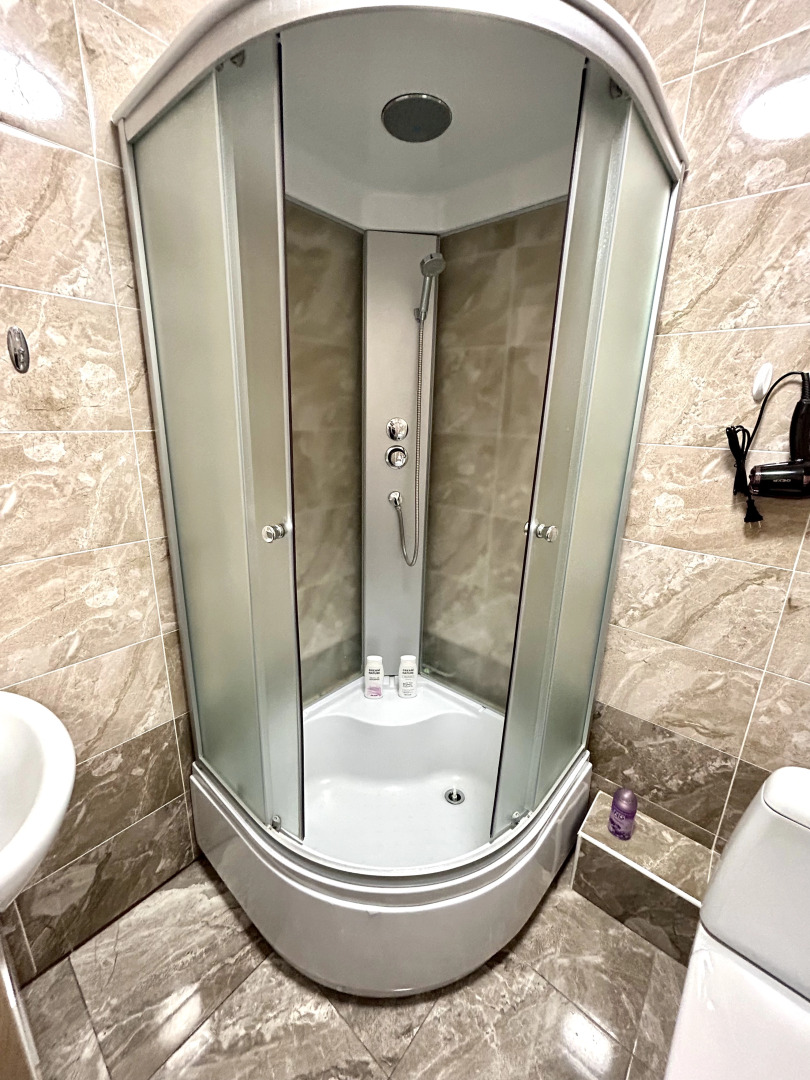 Апартаменты FSF Двухкомнатные (24 этаж) с Кофемашиной и Массажером