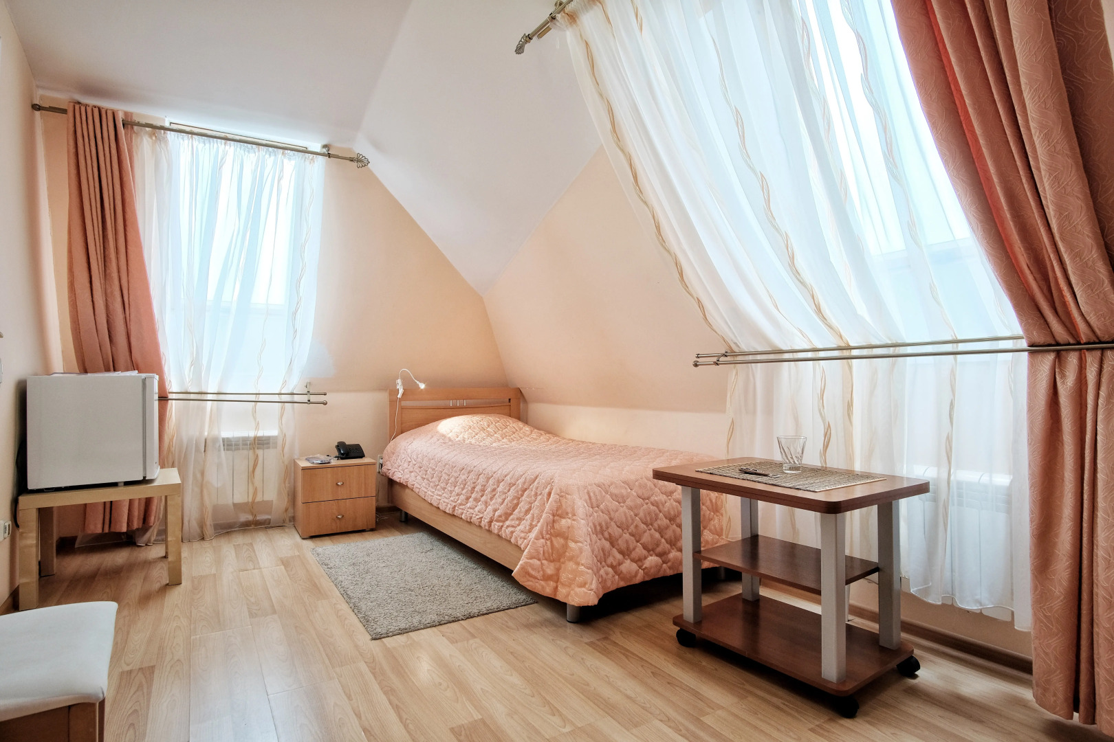 Отель Донжон