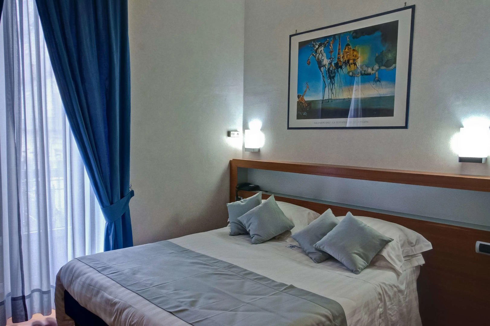 Отель Best Western Plus Hotel Plaza Napoli