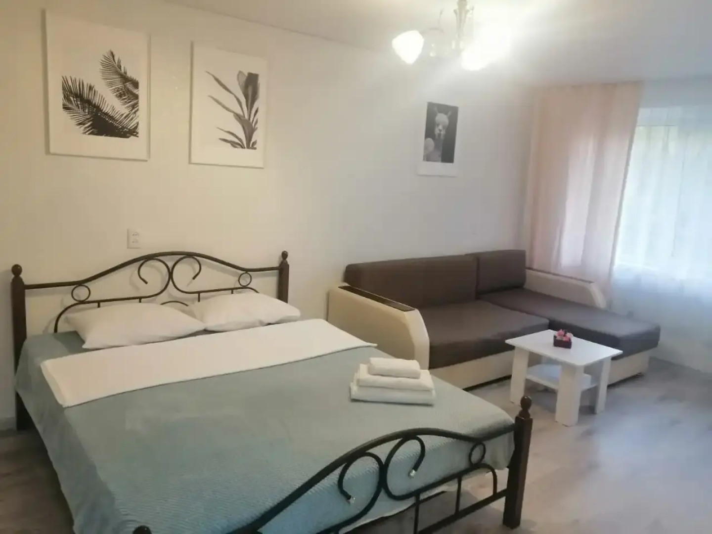 Апартаменты На Каслинской