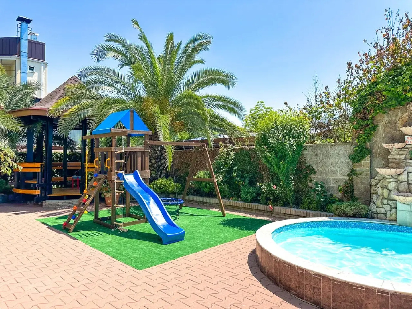 Гостевой дом Вилла Валентина by Sun City Hotels