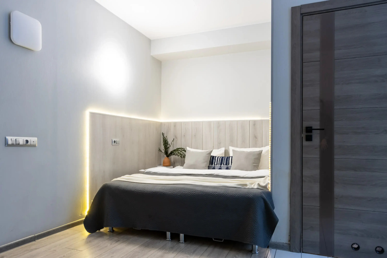 Отель Номера на Сенной