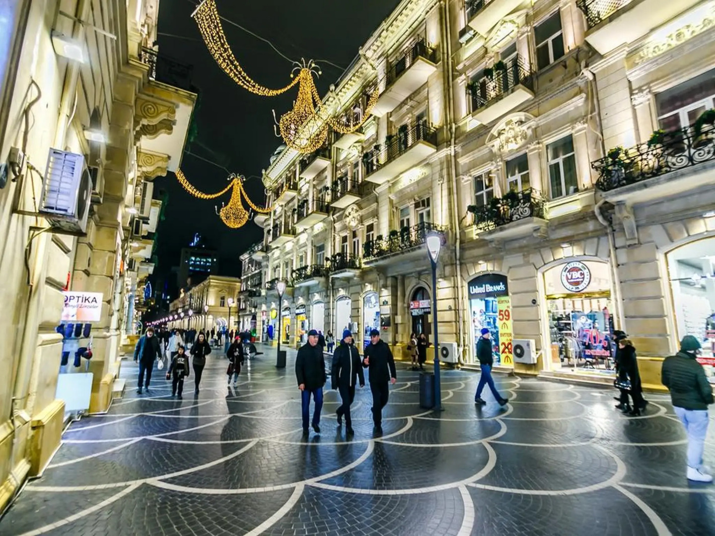 Апартаменты Luxury 7 Bedroom in Nizami street