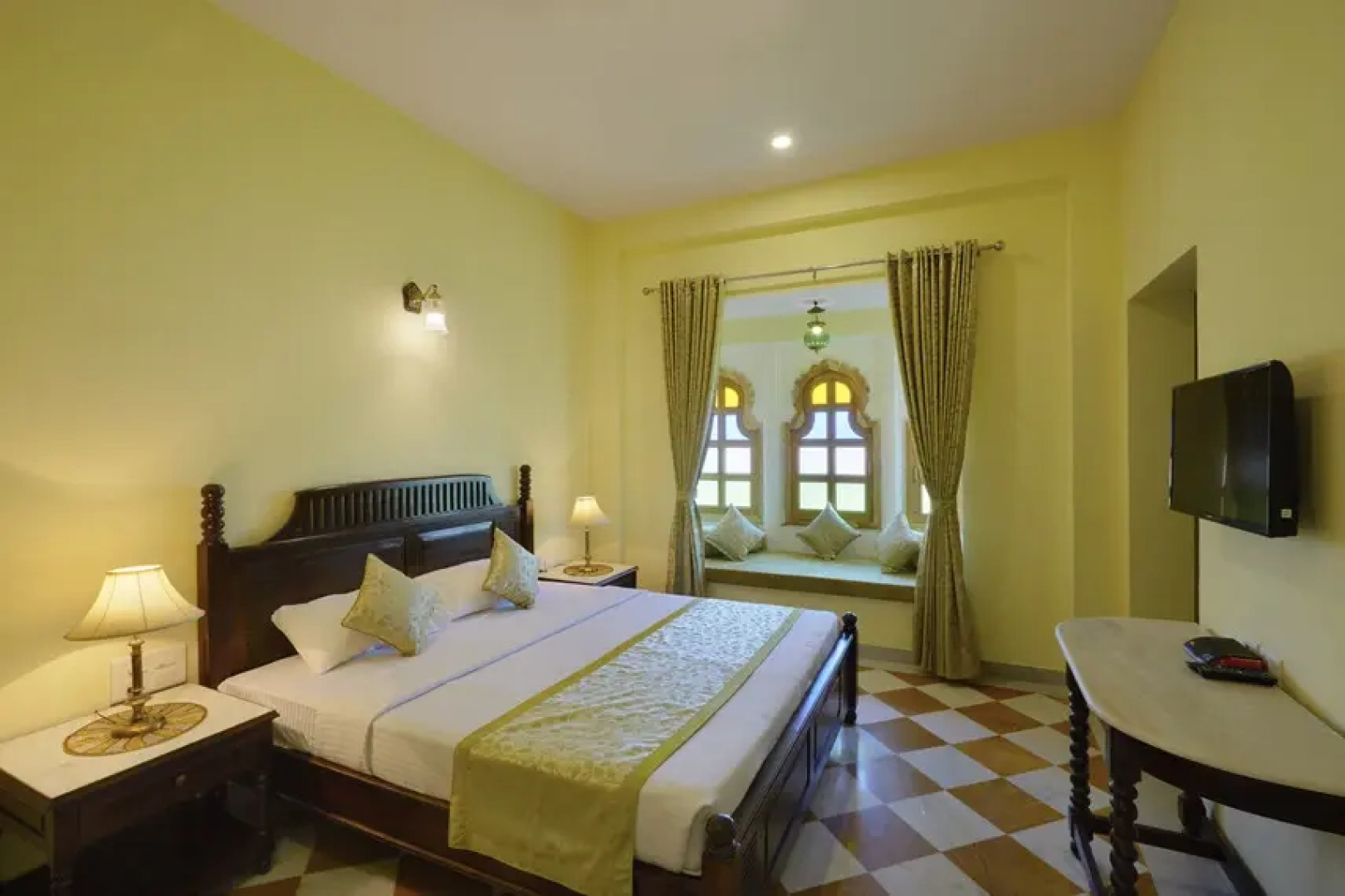 Отель Pratap Niwas - A Heritage Resort