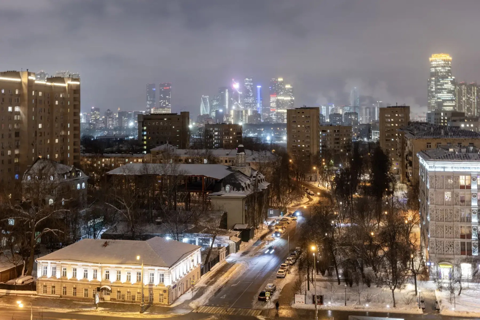 Апартаменты Алис Sun-Kissed Interiors