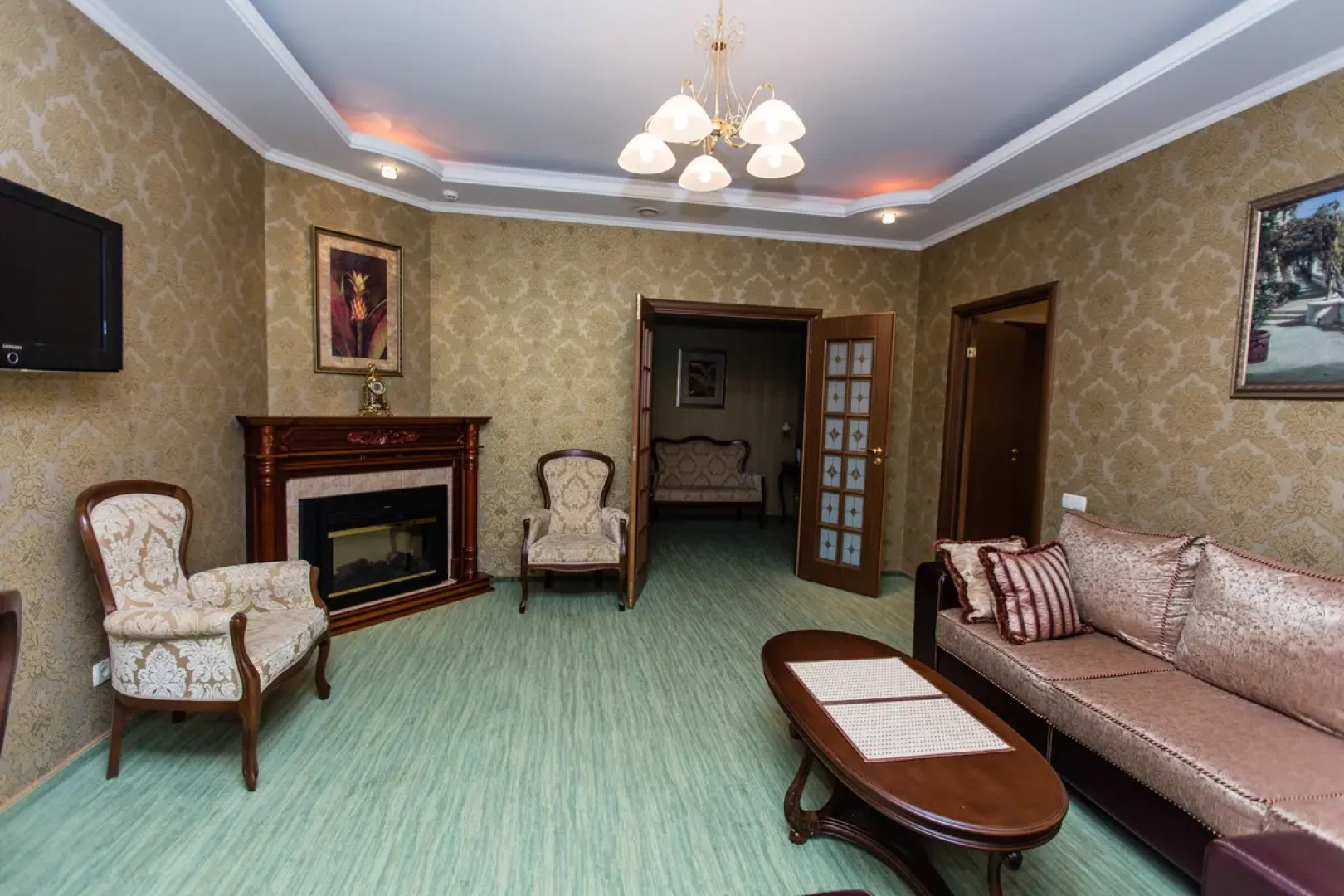 Отель Оазис