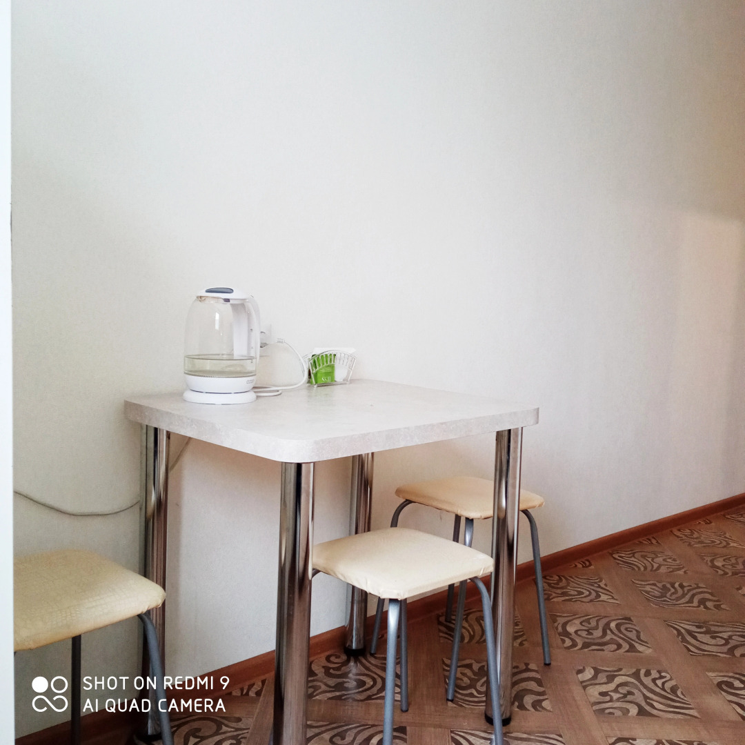 Квартира 2-х комн. Молодогвардейцев 26