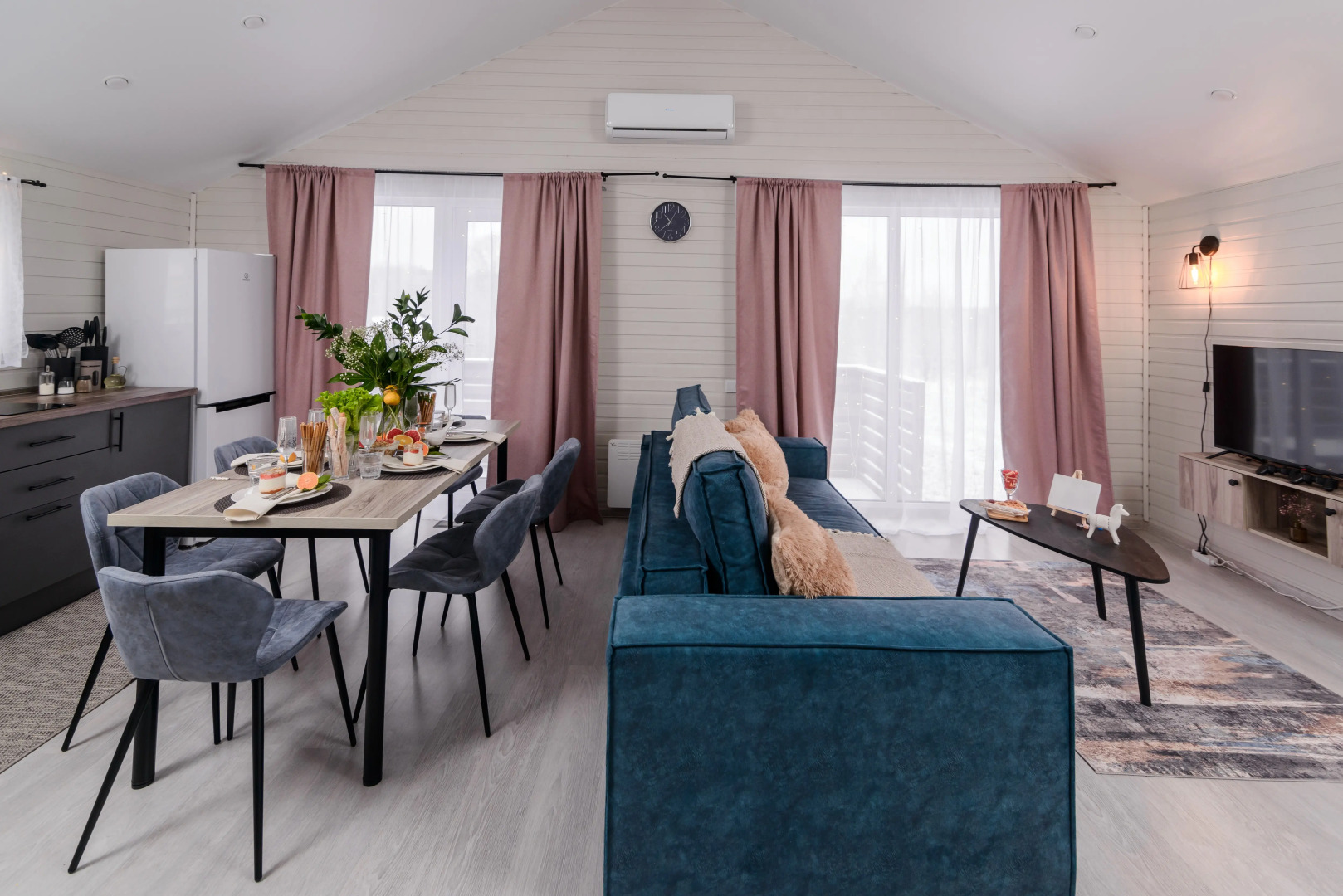 Частный дом Simple Life Home 219