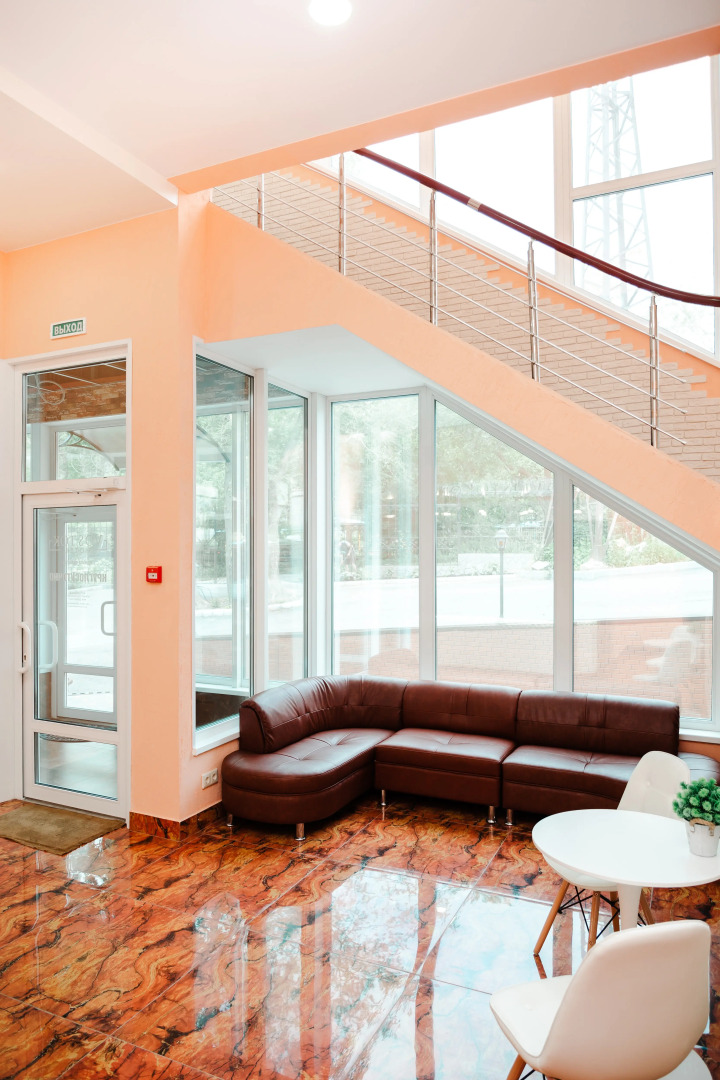 Отель Восток